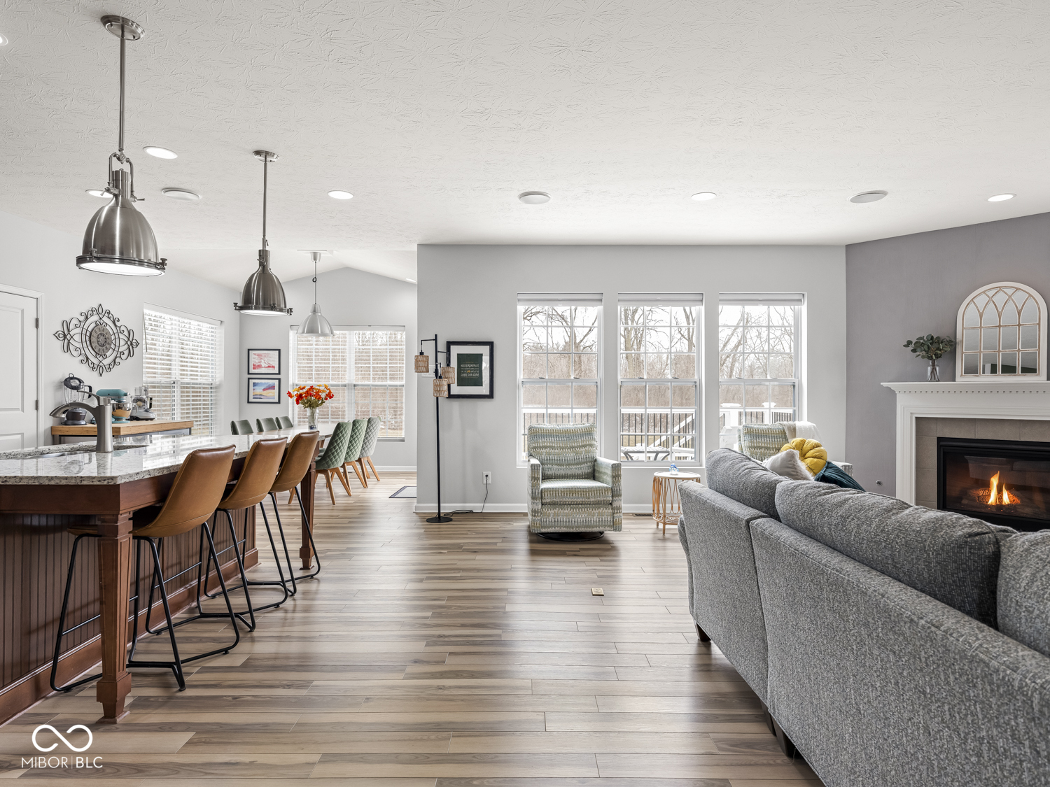 4912 Waterhaven Drive