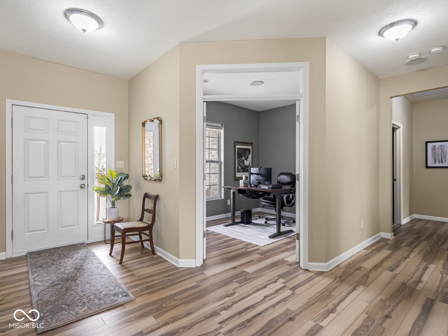 4912 Waterhaven Drive