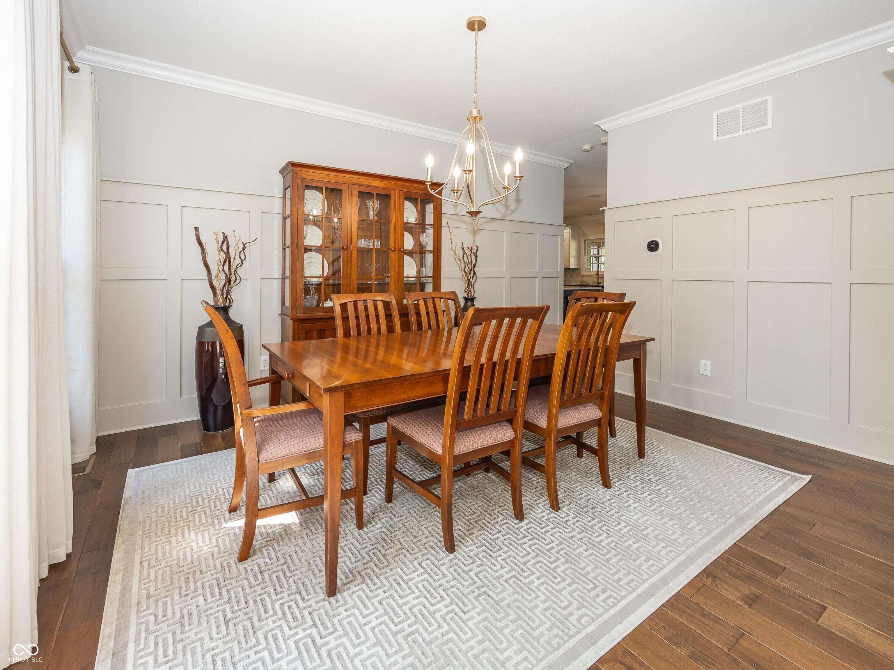 16426 Chalet Circle