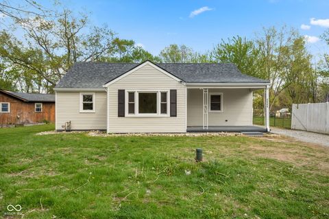 Photo of 8049 N State Road 267, Brownsburg, IN 46112 (MLS # 22095403)