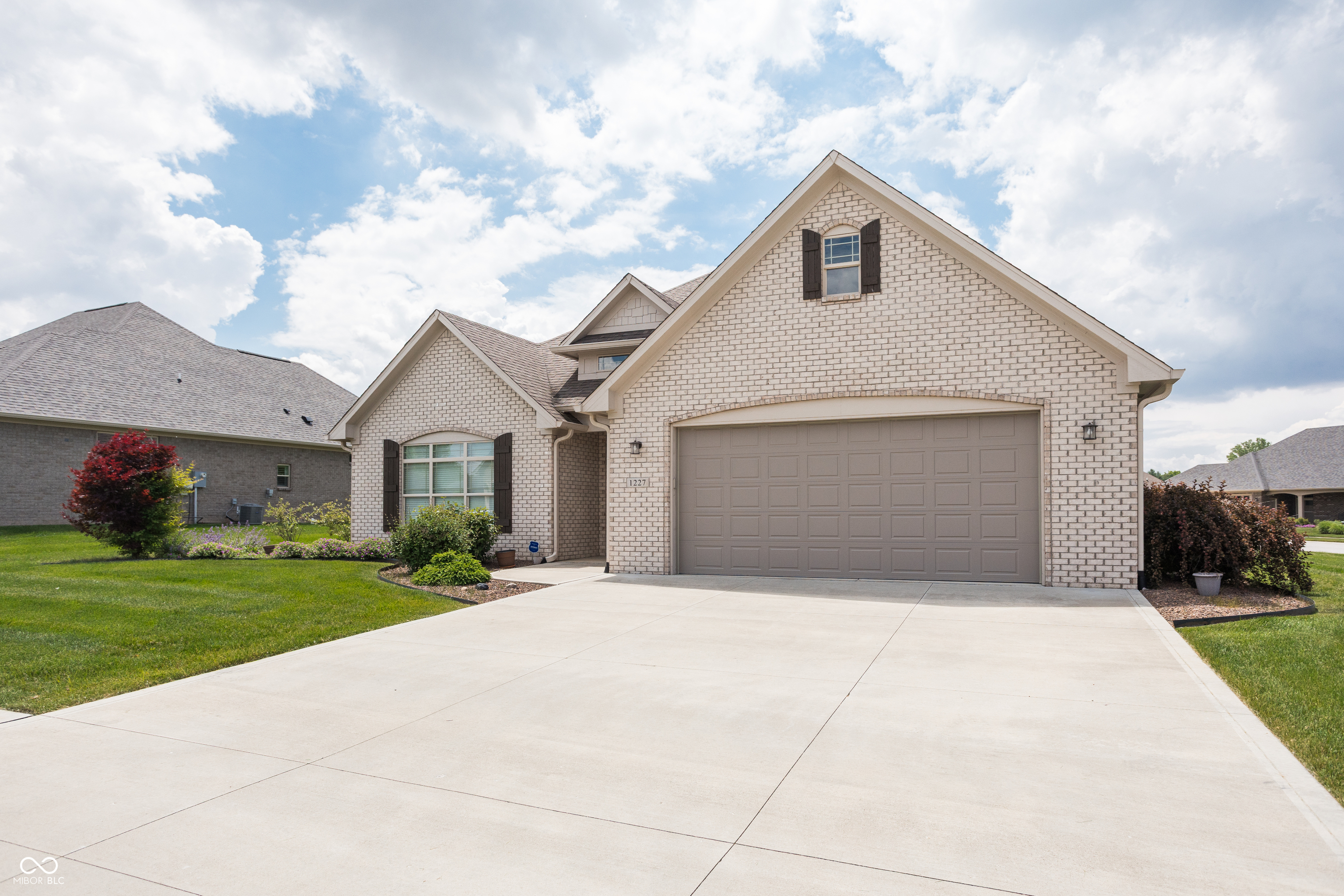 1227 Highbury Drive