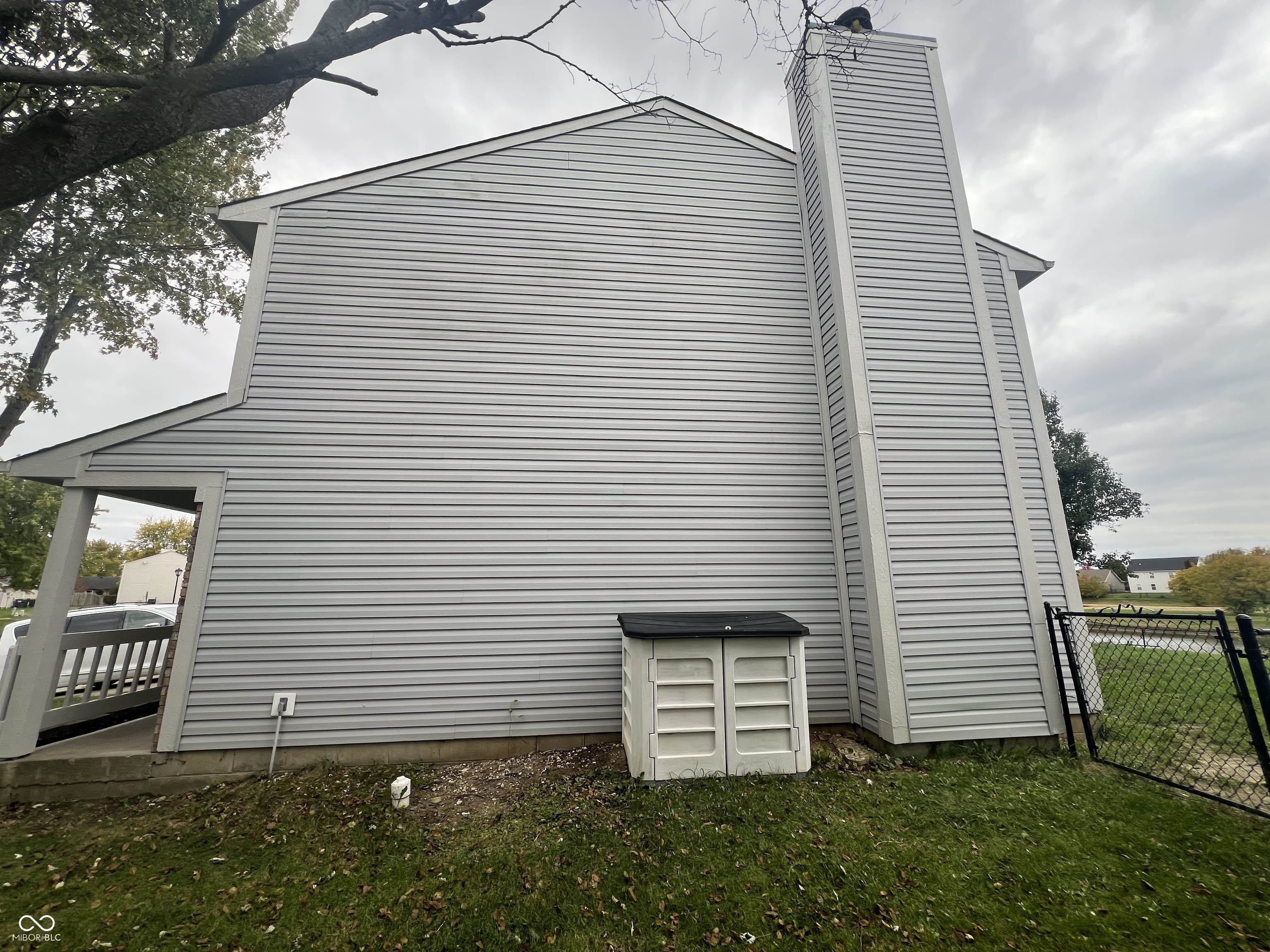 1334 Blue Grass Parkway