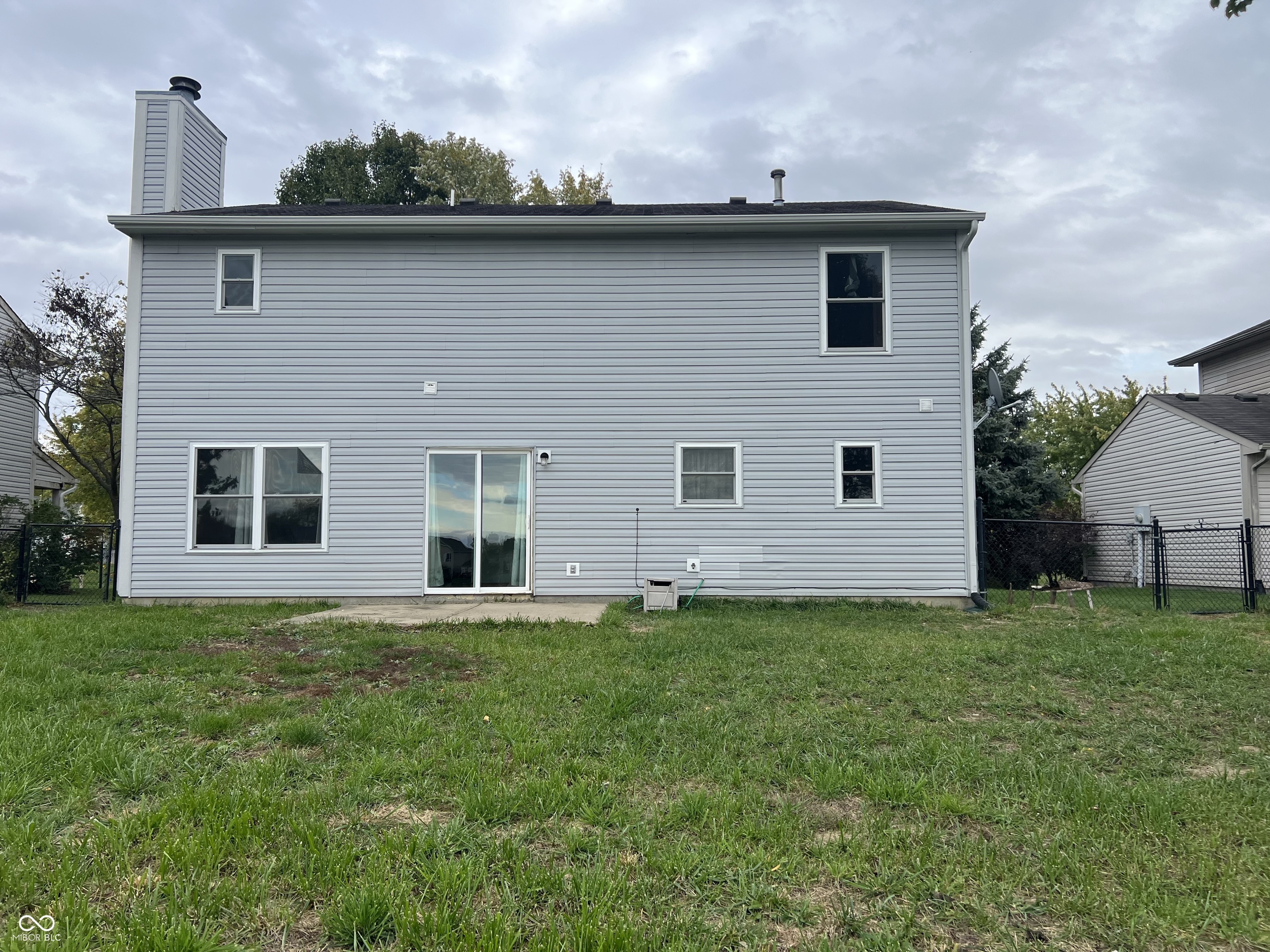 1334 Blue Grass Parkway