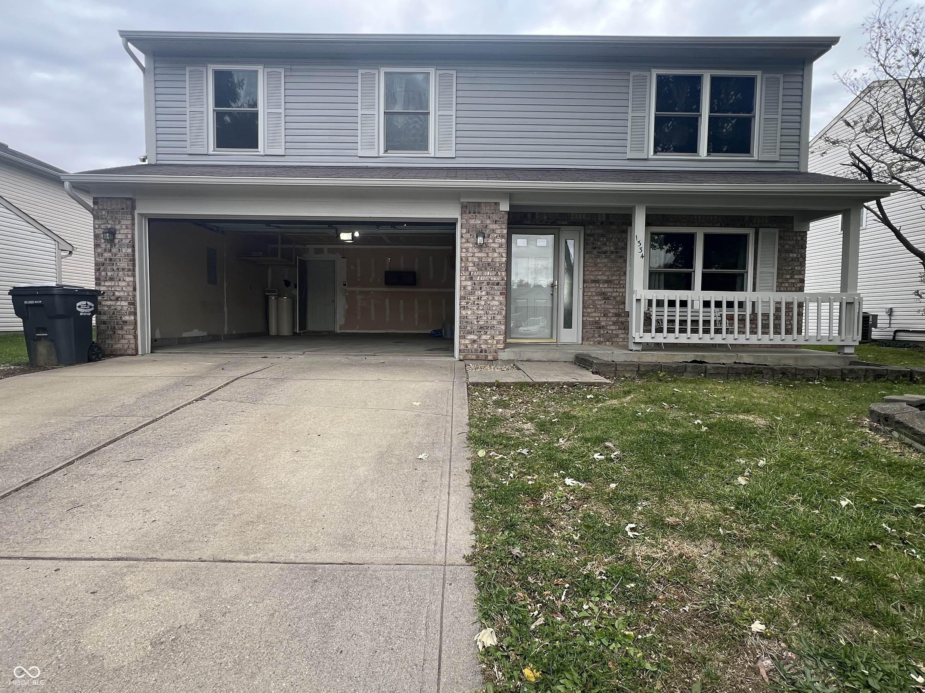 1334 Blue Grass Parkway