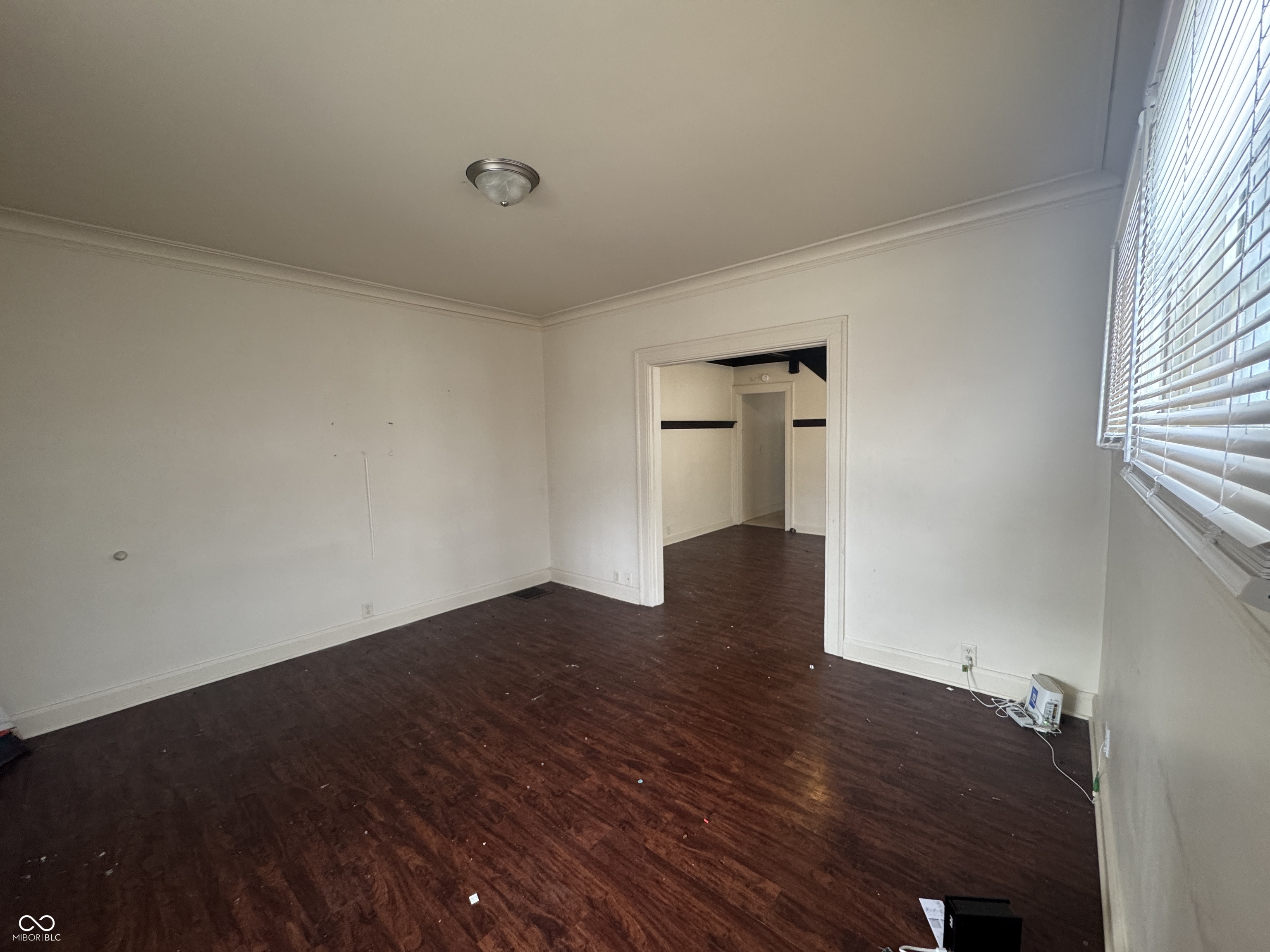 270 E Parkview Avenue