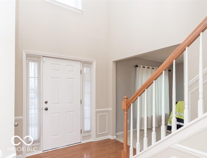 16446 Lakeville Crossing