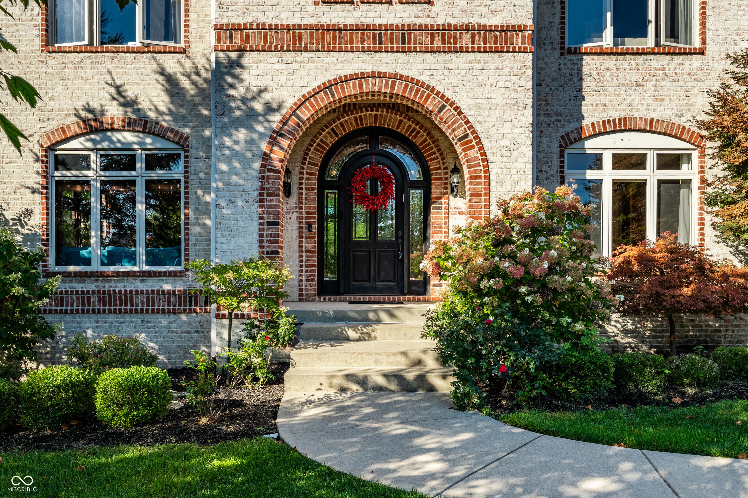 10470 Roxley Bend