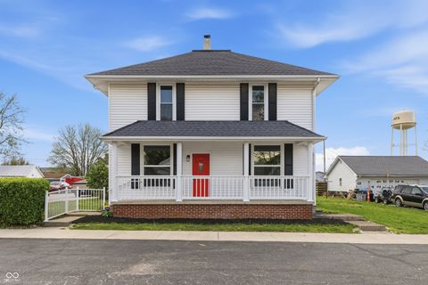 Photo of 350 S Broadway Street, Atlanta, IN 46031 (MLS # 22095384)