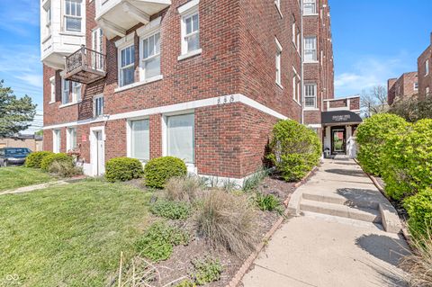 Photo of 230 E 9th Street #302, Indianapolis, IN 46204 (MLS # 22098364)