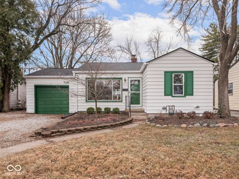 Photo of 2027 E 54th Street, Indianapolis, IN 46220 (MLS # 22081134)