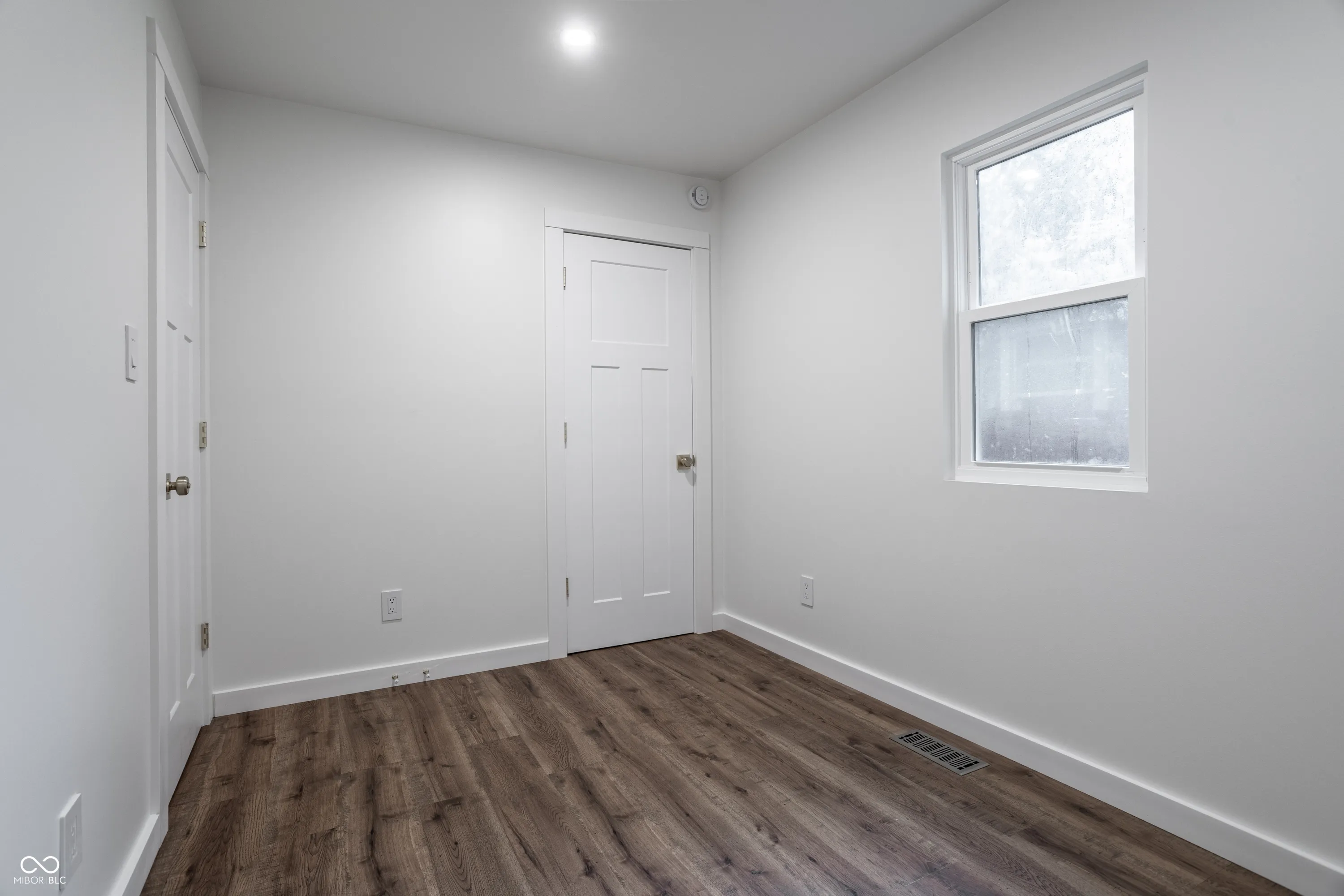 Indianapolis, Indiana 46205, United States, 3 Bedrooms Bedrooms, ,2 BathroomsBathrooms,Residential,Active,156039