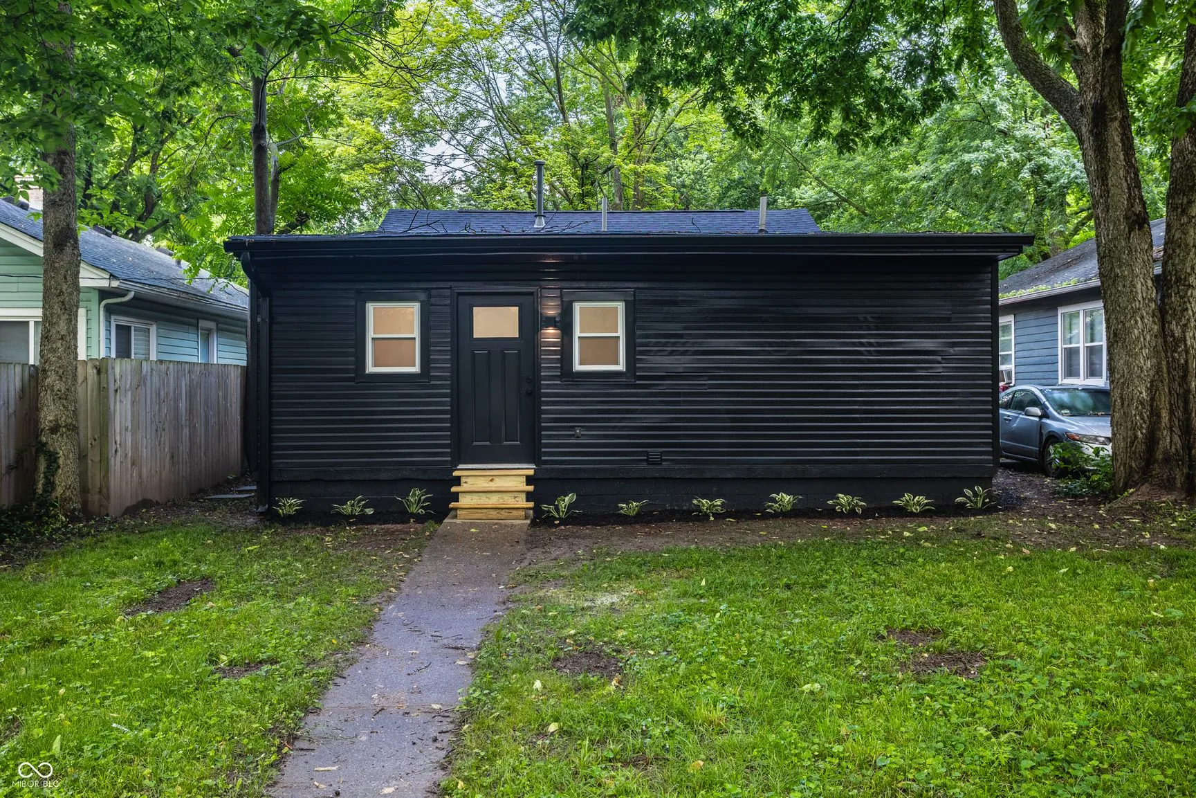 Indianapolis, Indiana 46205, United States, 3 Bedrooms Bedrooms, ,2 BathroomsBathrooms,Residential,Active,156039