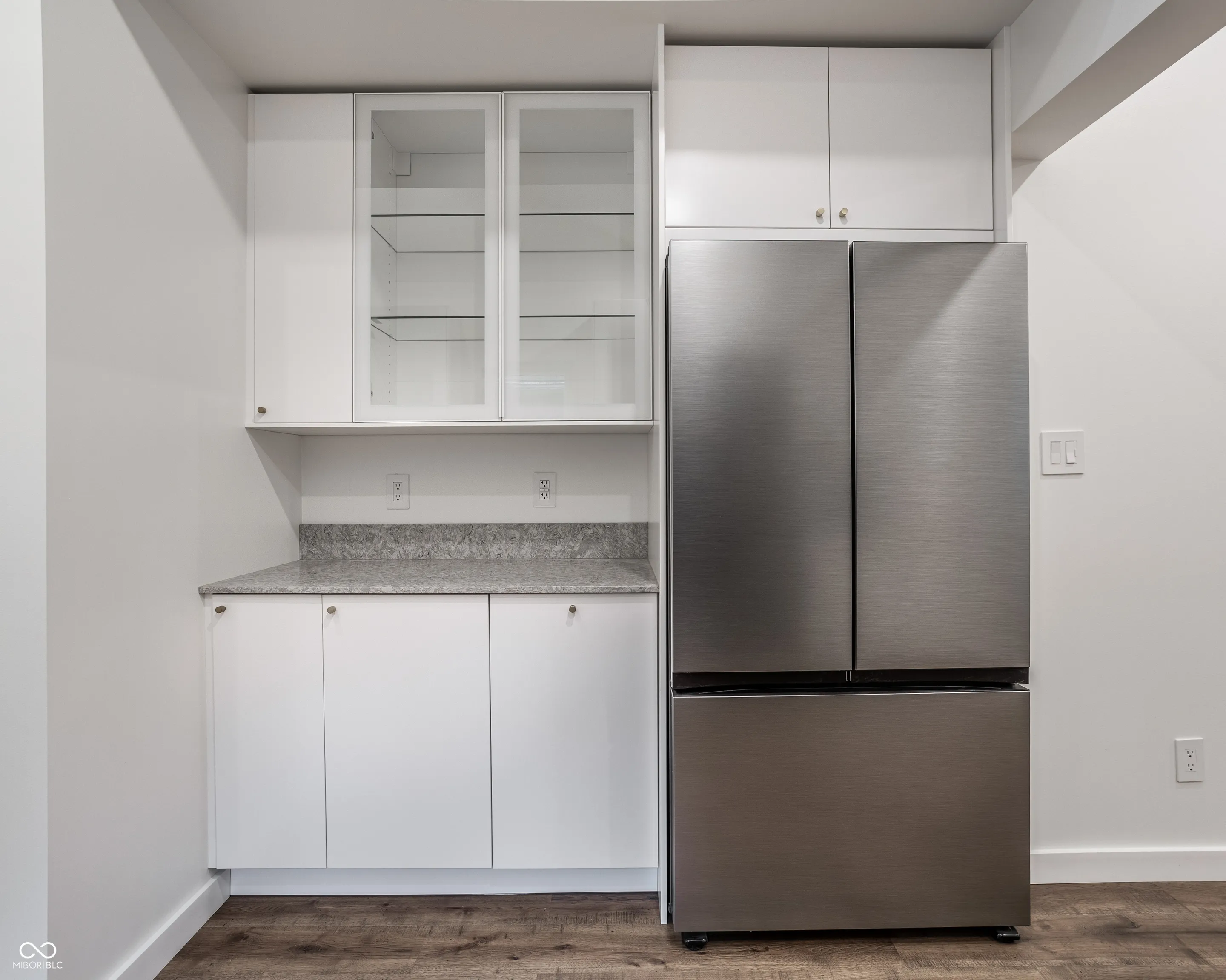 Indianapolis, Indiana 46205, United States, 3 Bedrooms Bedrooms, ,2 BathroomsBathrooms,Residential,Active,156039