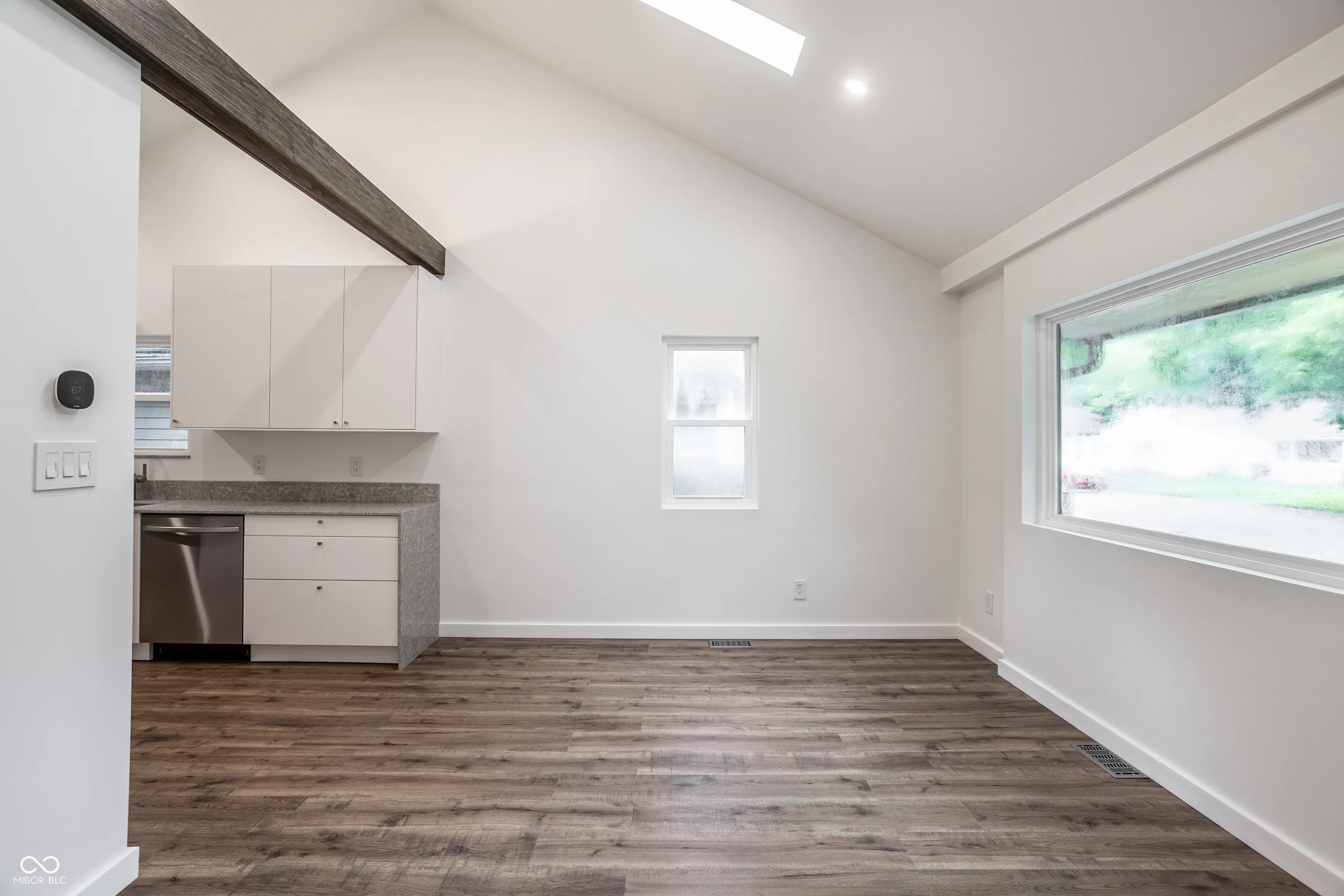 Indianapolis, Indiana 46205, United States, 3 Bedrooms Bedrooms, ,2 BathroomsBathrooms,Residential,Active,156039