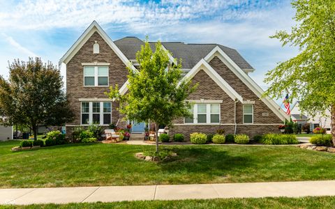 Photo of 1365 Burgess Hill Pass, Westfield, IN 46074 (MLS # 22110832)