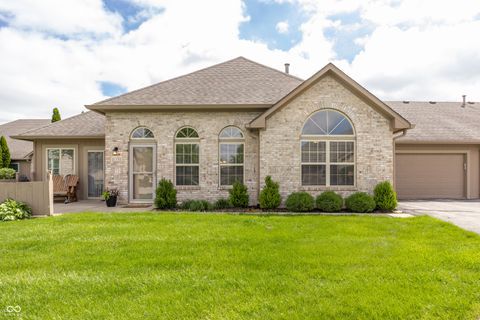 Photo of 11251 Abington Place, Fishers, IN 46038 (MLS # 22097707)