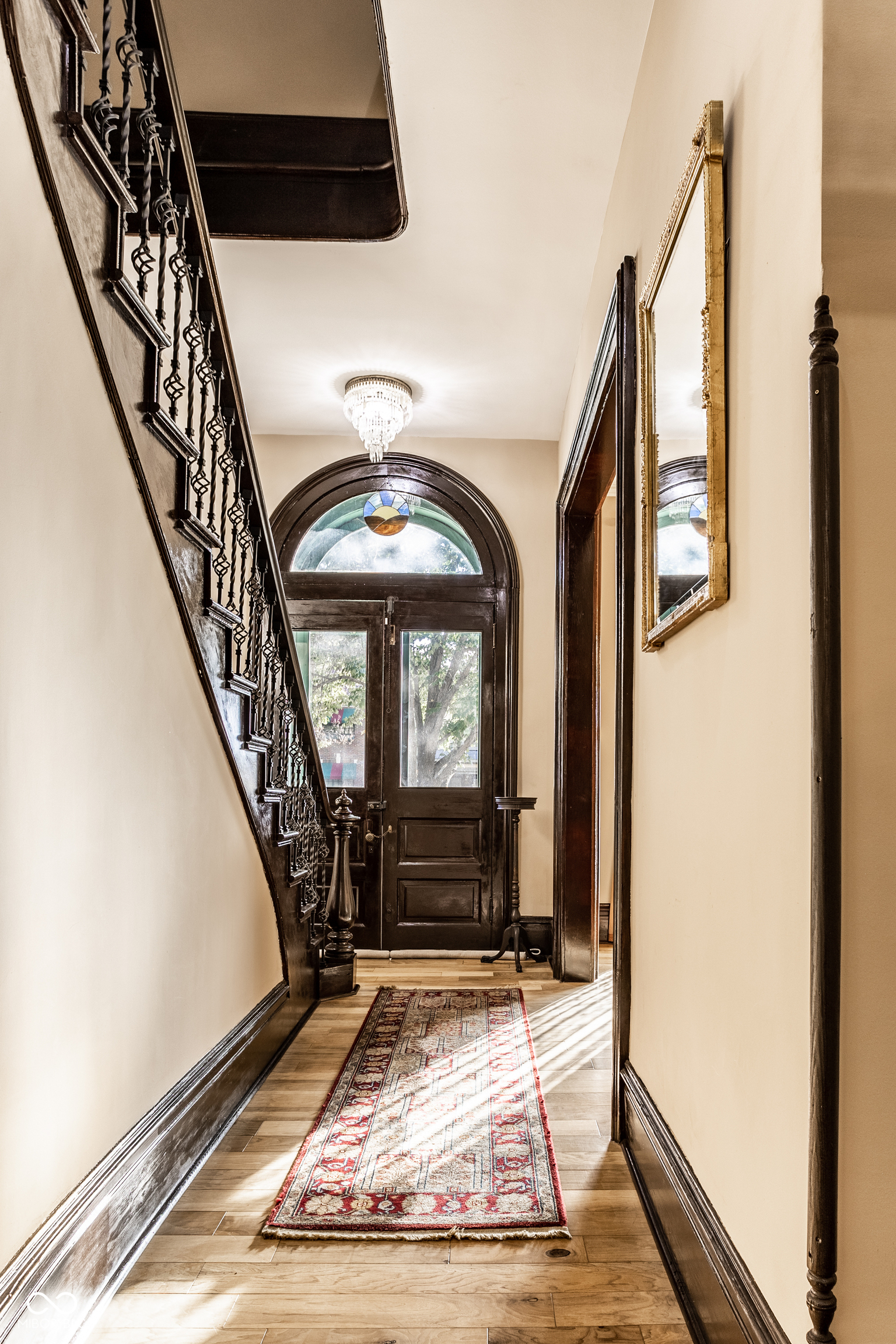 1514 N College Avenue