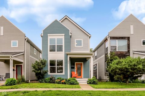 Photo of 52 Central Greens Boulevard, Indianapolis, IN 46222 (MLS # 22104889)