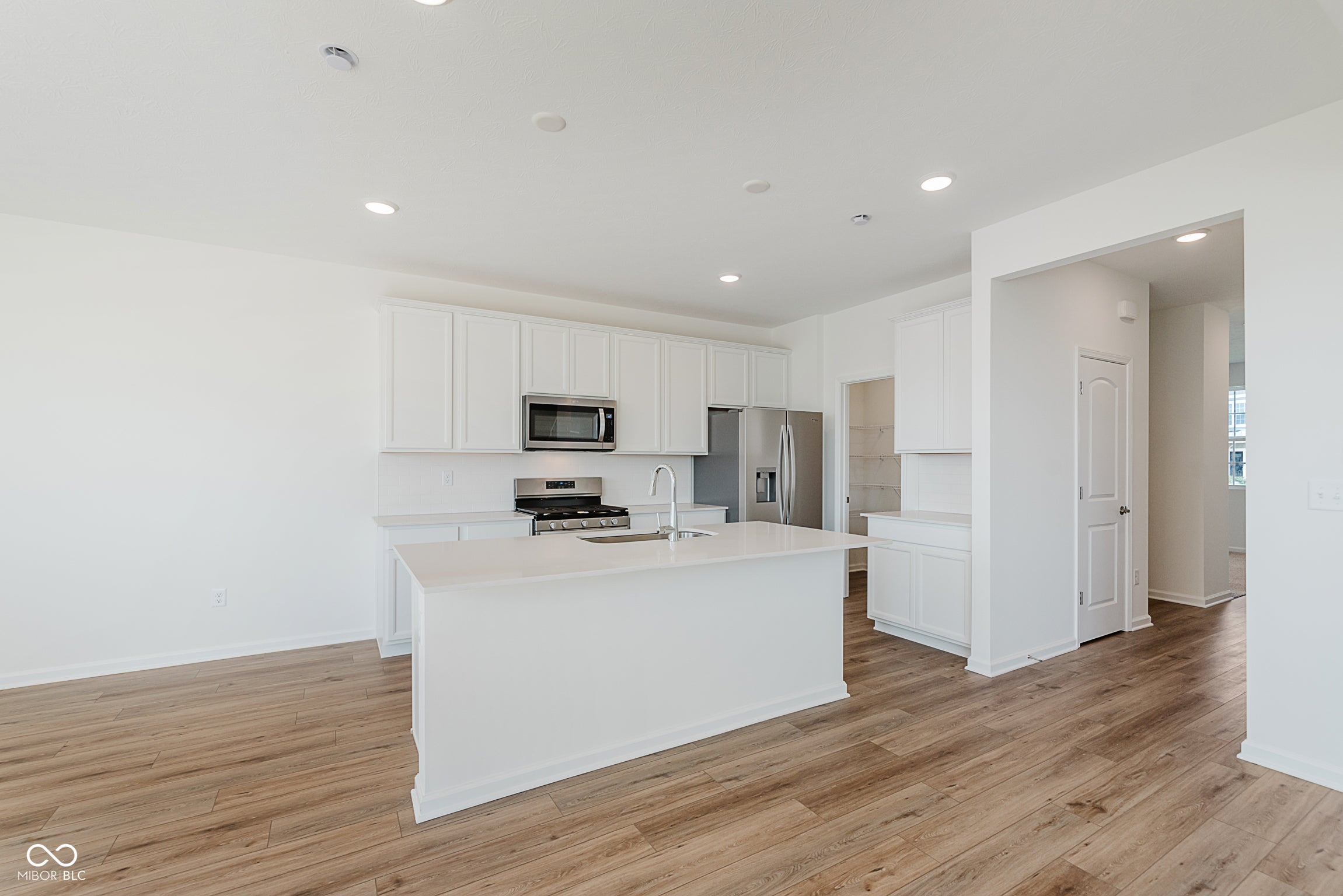 3782 Sterling Drive