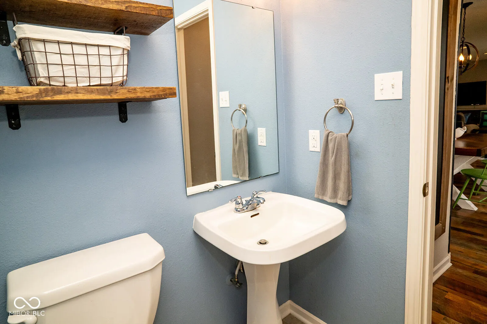 Indianapolis, Indiana 46237, United States, 4 Bedrooms Bedrooms, ,3 BathroomsBathrooms,Residential,Active,171275