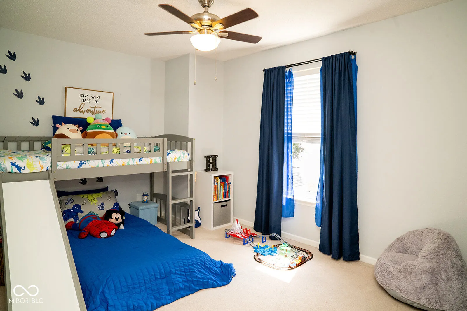 Indianapolis, Indiana 46237, United States, 4 Bedrooms Bedrooms, ,3 BathroomsBathrooms,Residential,Active,171275