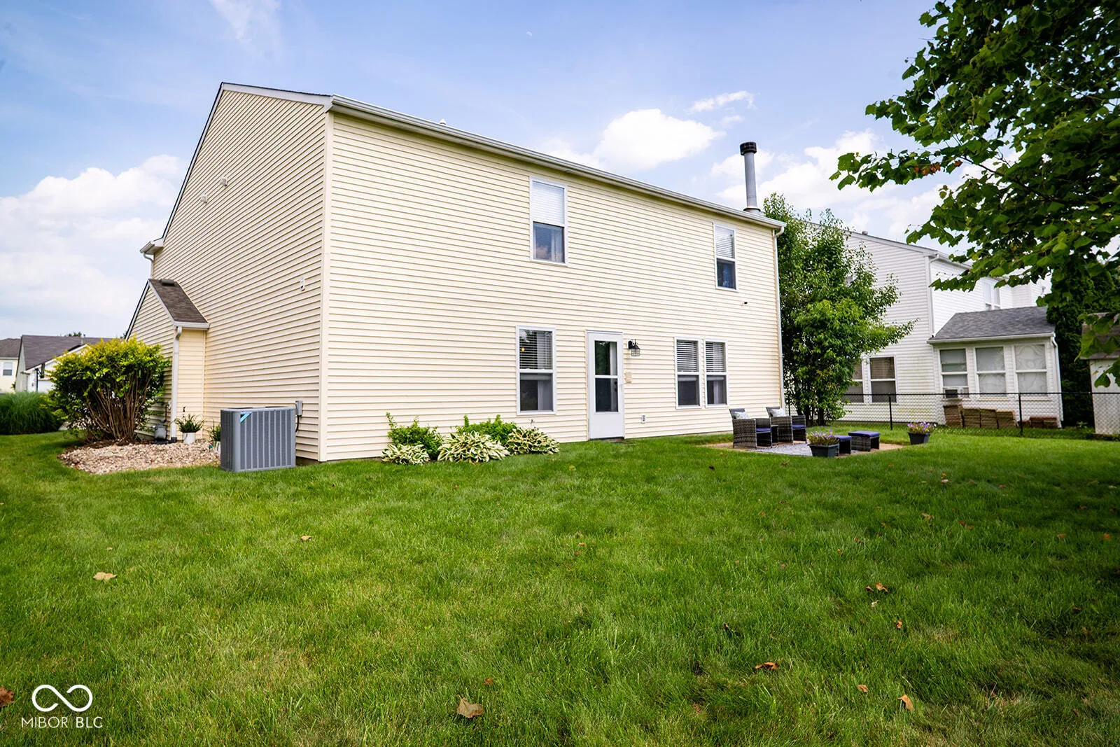 Indianapolis, Indiana 46237, United States, 4 Bedrooms Bedrooms, ,3 BathroomsBathrooms,Residential,Active,171275