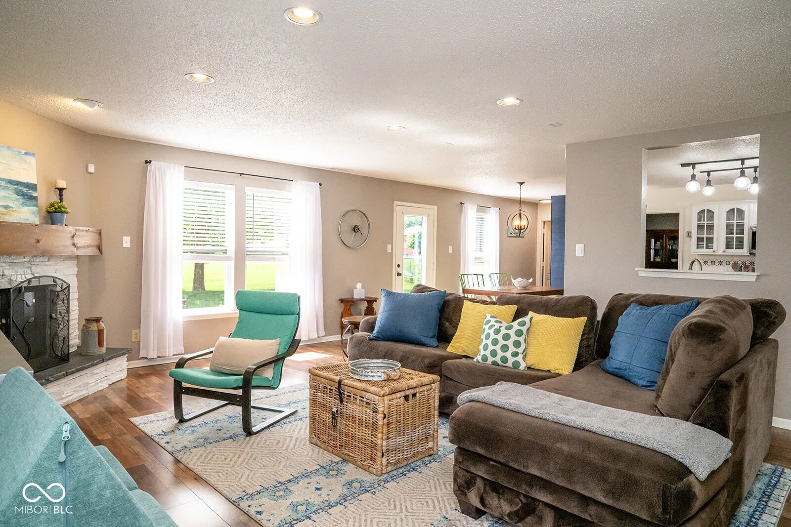 Indianapolis, Indiana 46237, United States, 4 Bedrooms Bedrooms, ,3 BathroomsBathrooms,Residential,Active,171275