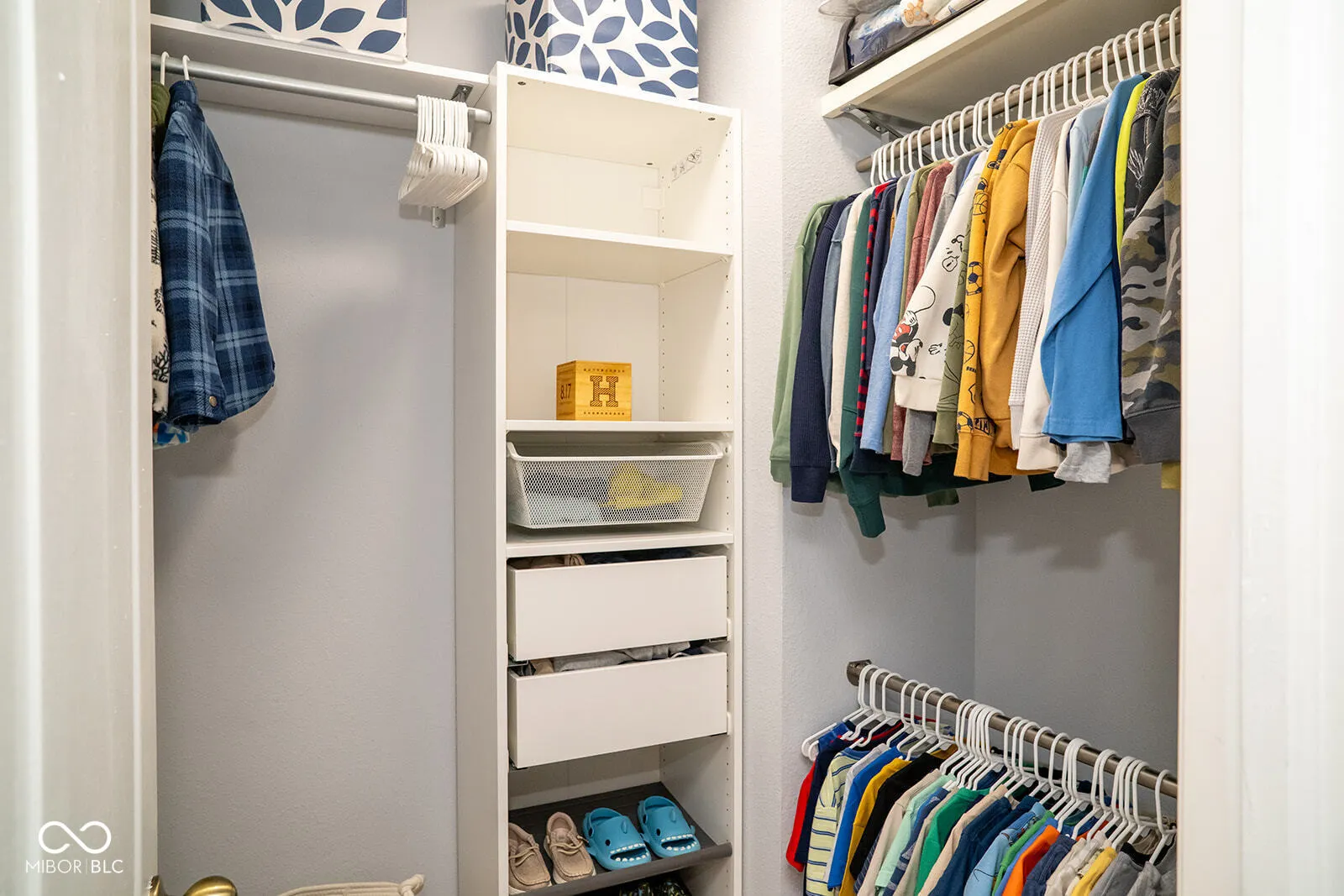 Indianapolis, Indiana 46237, United States, 4 Bedrooms Bedrooms, ,3 BathroomsBathrooms,Residential,Active,171275