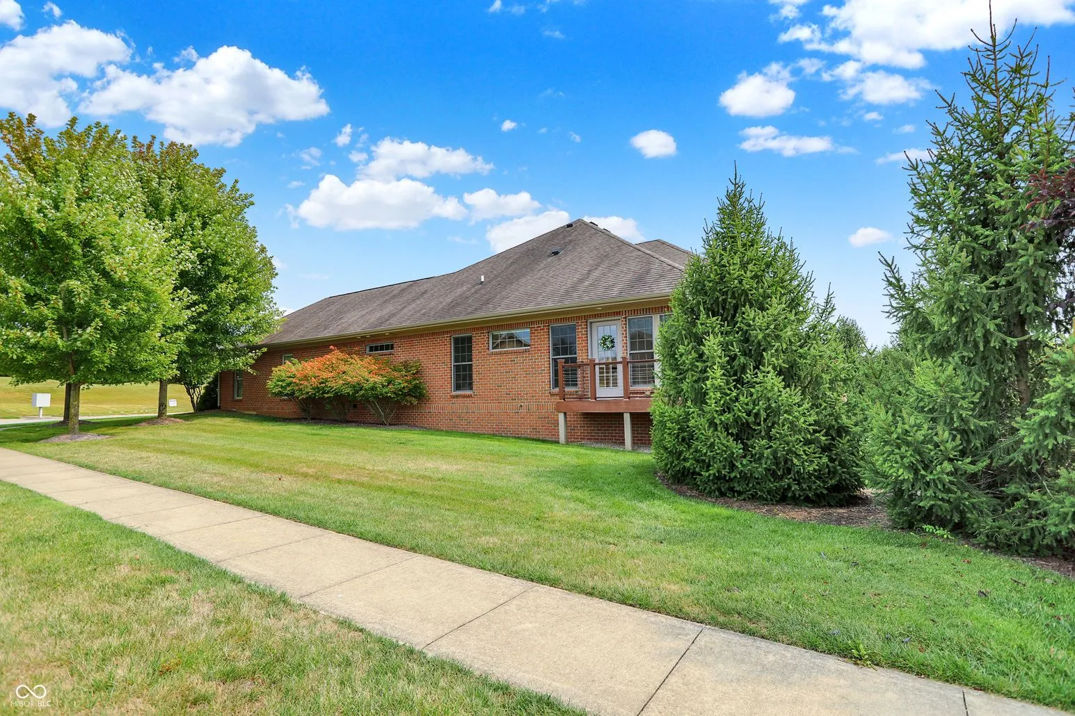 Columbus, Indiana 47201, United States, 3 Bedrooms Bedrooms, ,3 BathroomsBathrooms,Residential,Active,206519