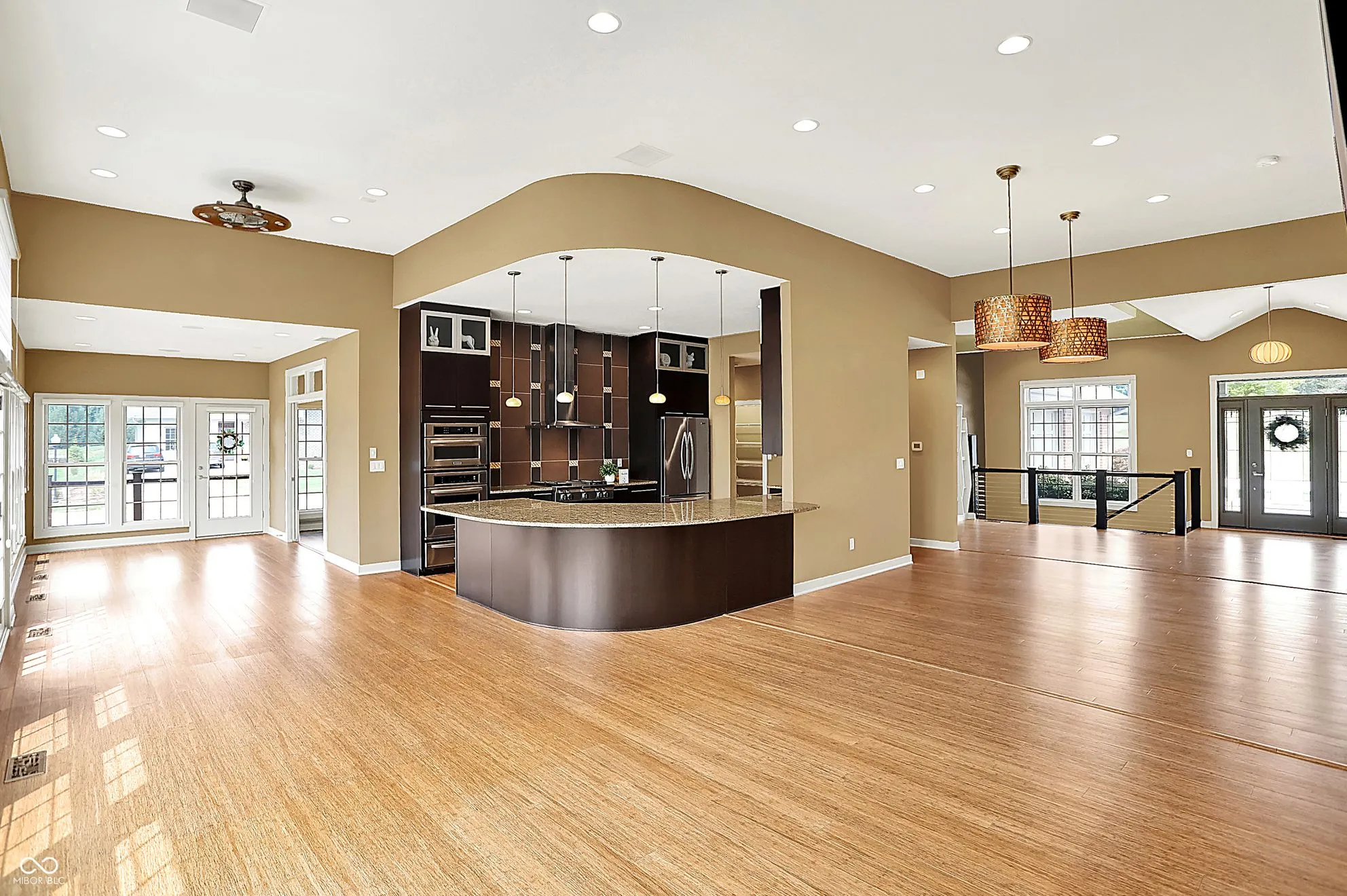 Columbus, Indiana 47201, United States, 3 Bedrooms Bedrooms, ,3 BathroomsBathrooms,Residential,Active,206519