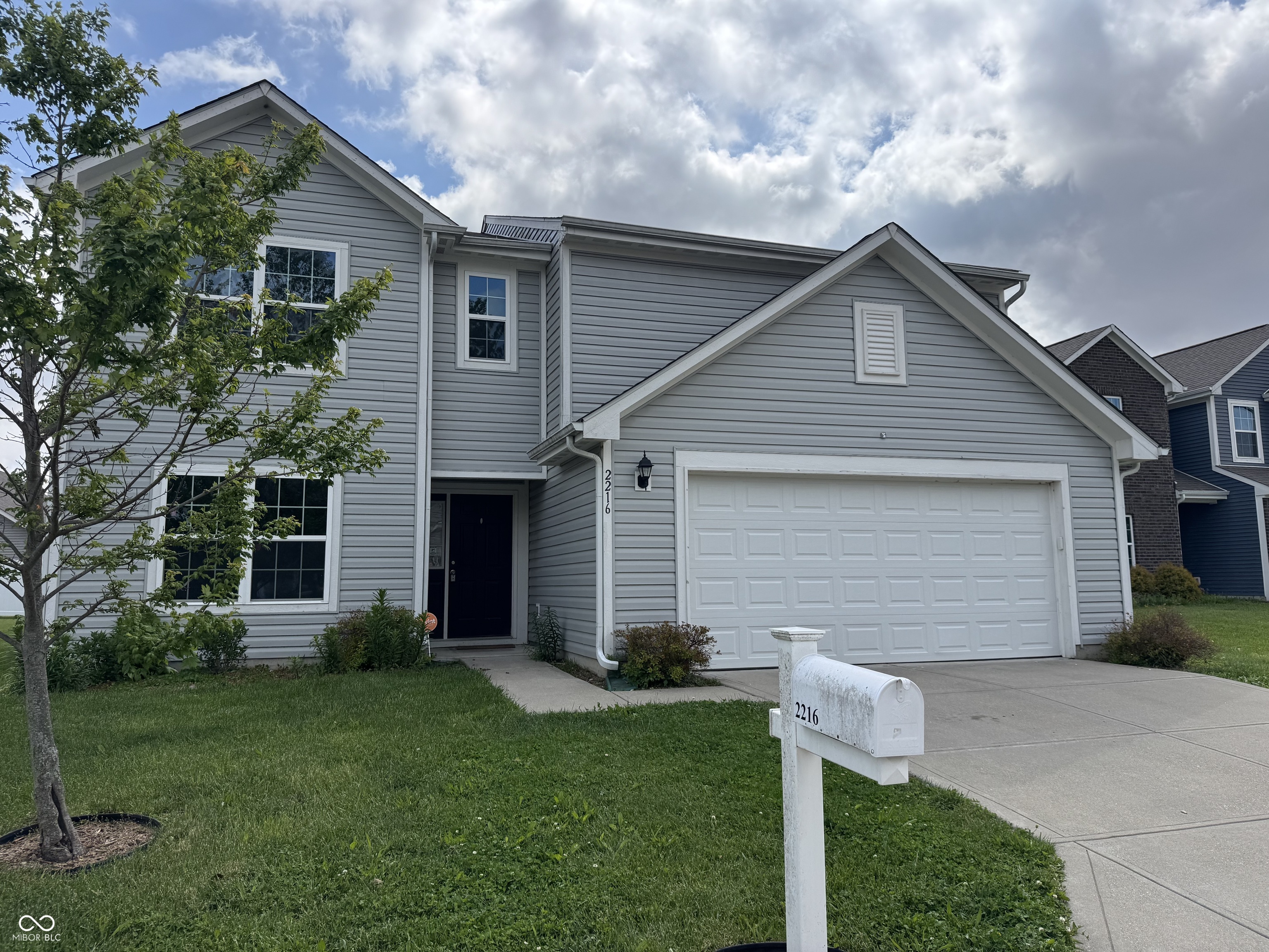 2216 Cherrybark Court