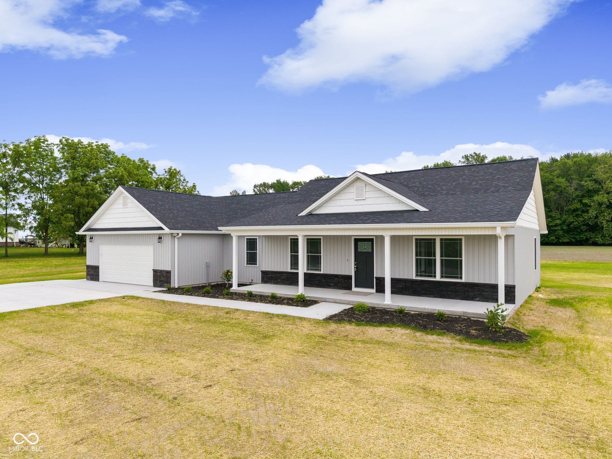 10077 N County Road 1150 E