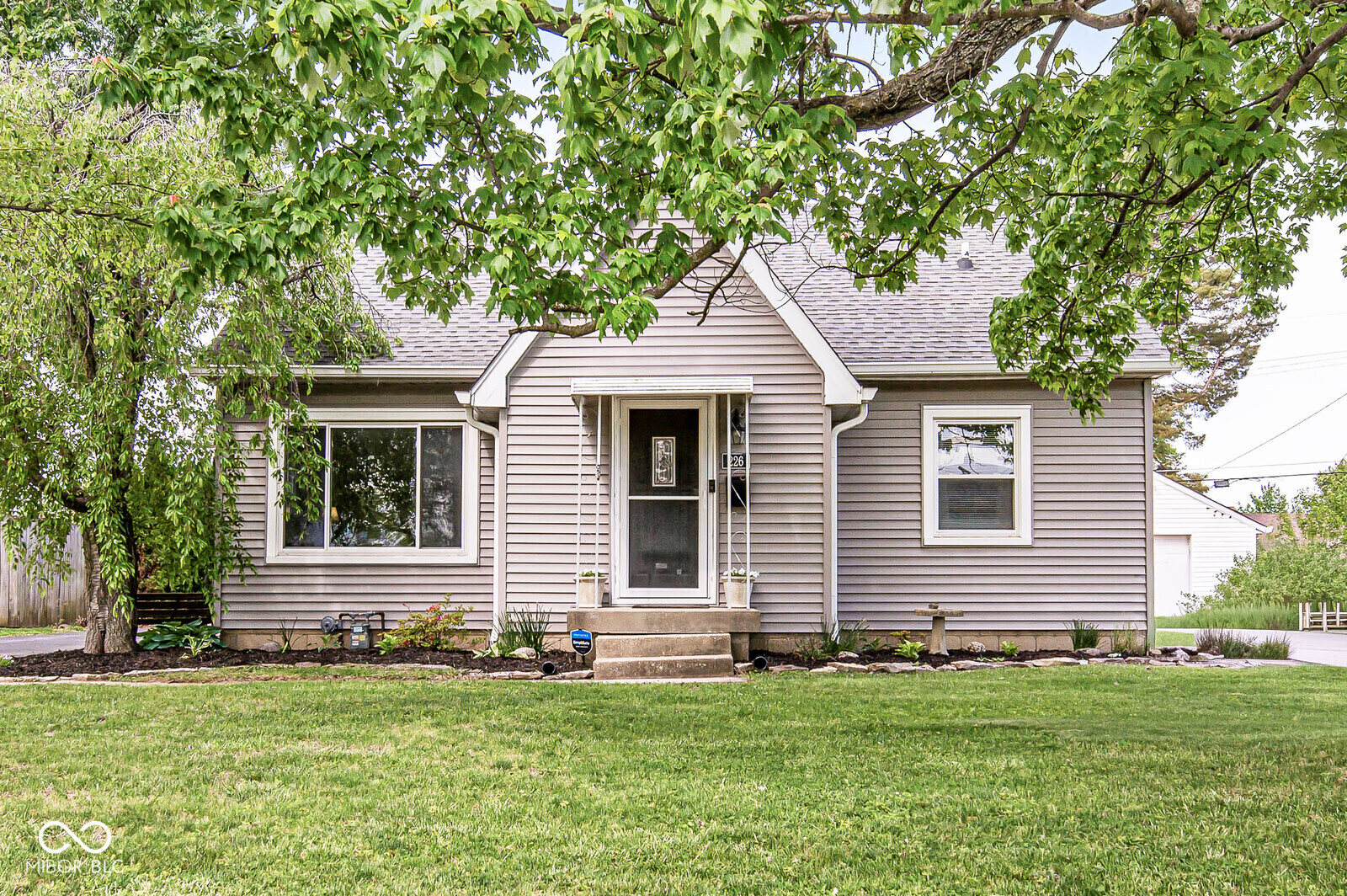 226 N 13th Avenue
