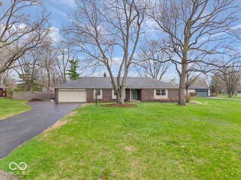 Photo of 7905 Scarborough Blvd South Drive, Indianapolis, IN 46256 (MLS # 22092746)