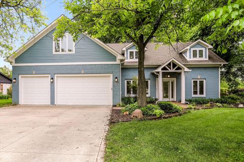 Photo of 12604 Markay Drive, Fishers, IN 46038 (MLS # 22103811)