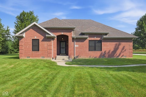 Photo of 20 Lick Creek Drive, Markleville, IN 46056 (MLS # 22127060)