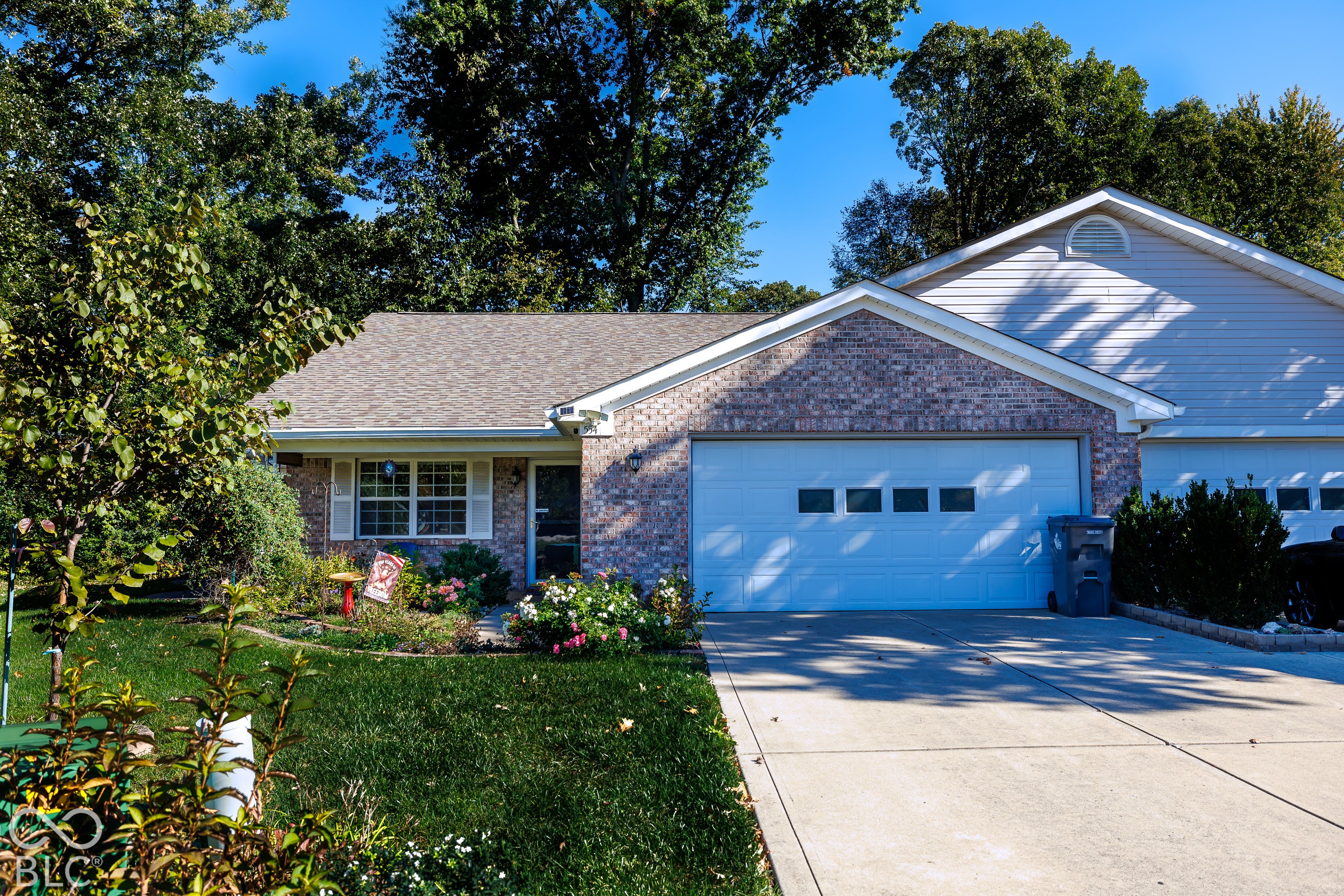 554 Cresthaven Drive