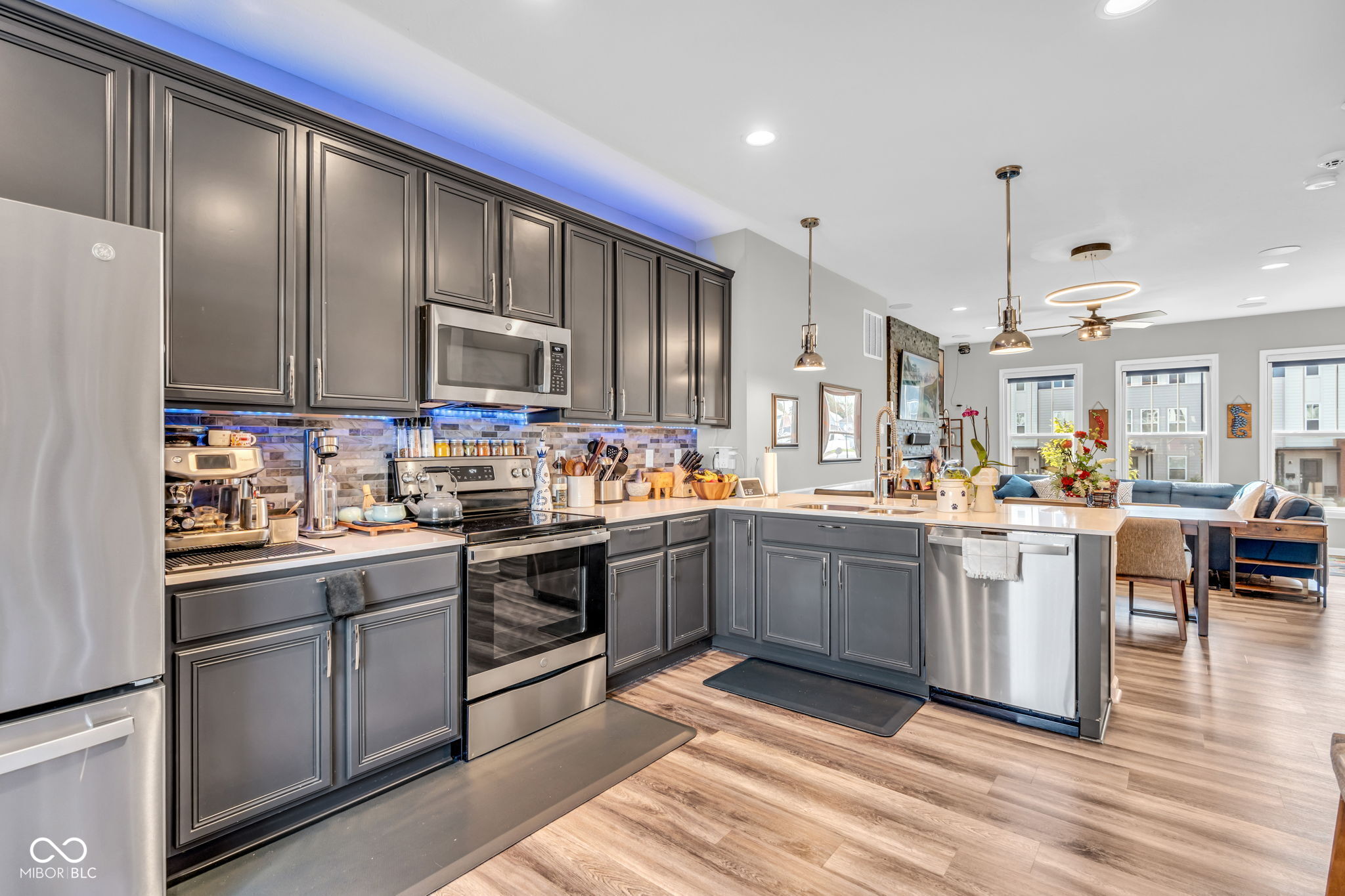 315 Steeples Boulevard