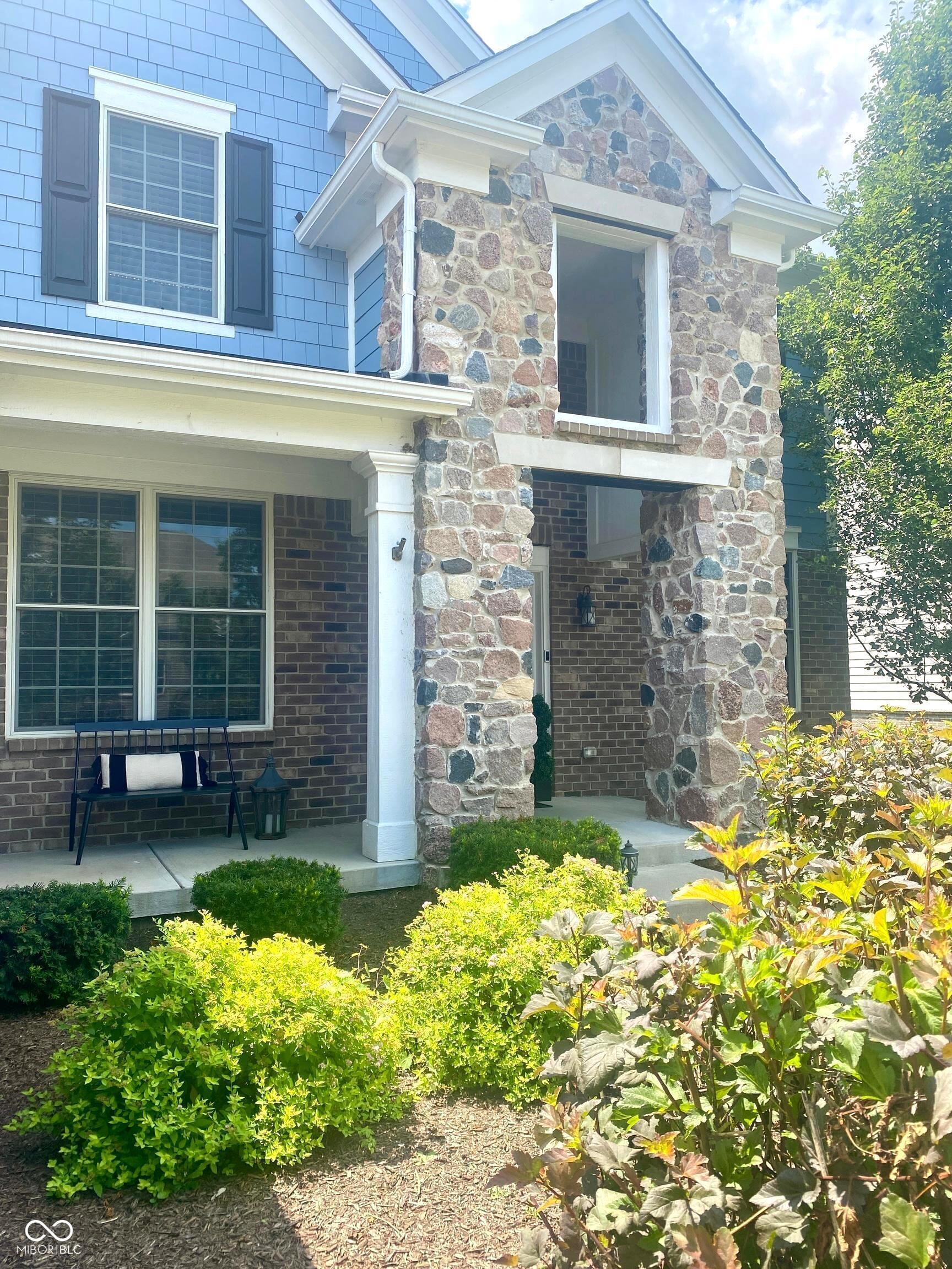 9942 Win Star Way