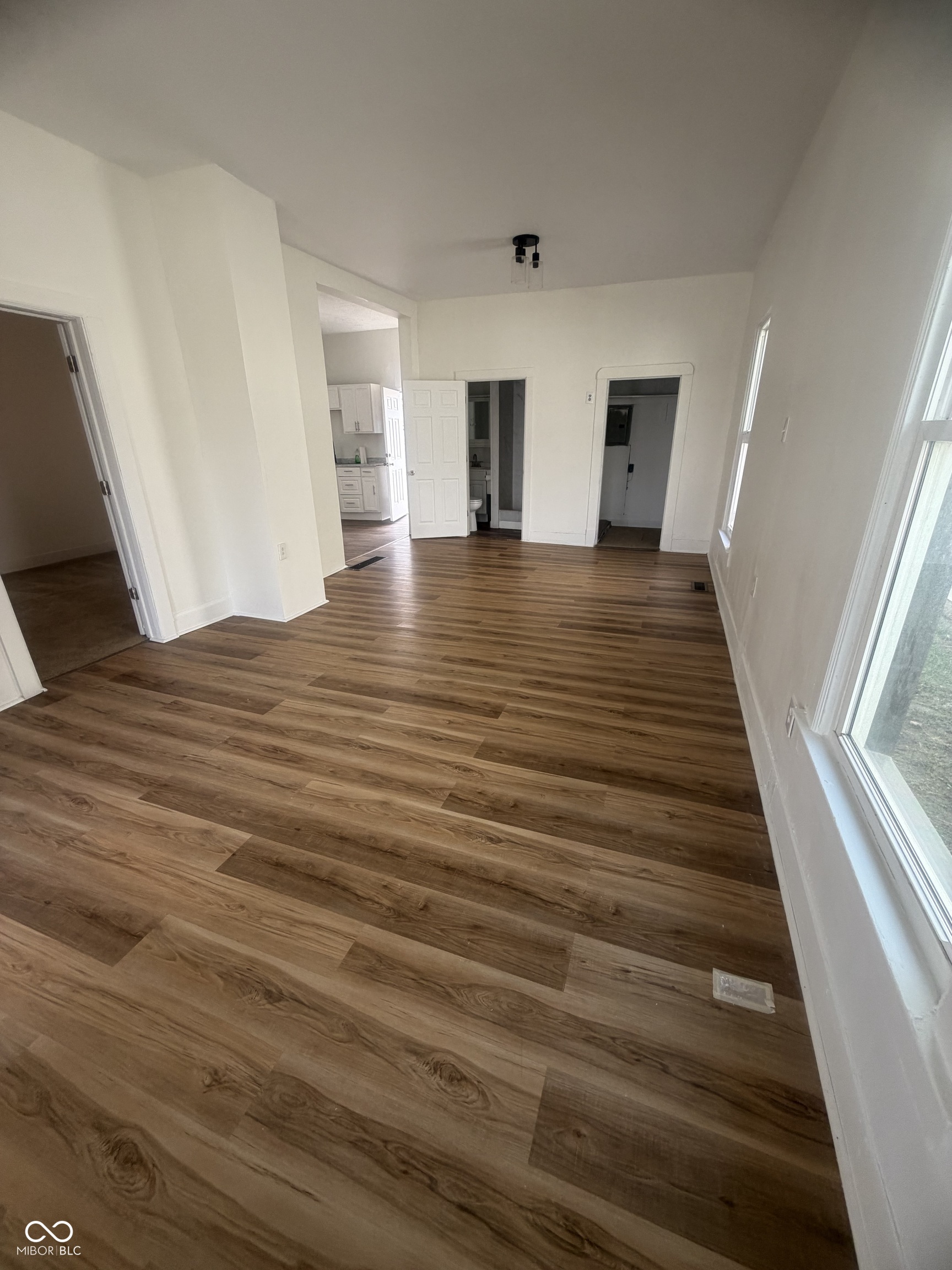 328 S Addison Street