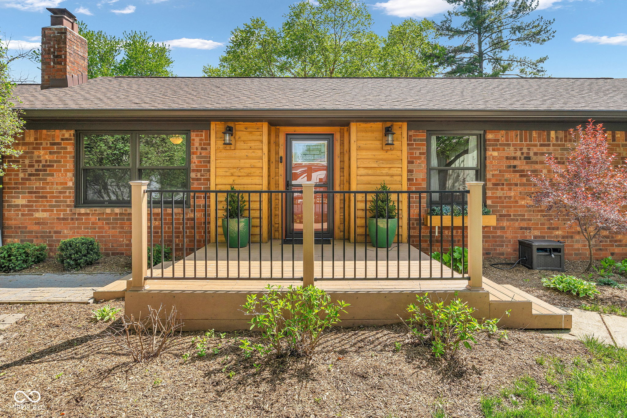 1177 N County Road 900 E