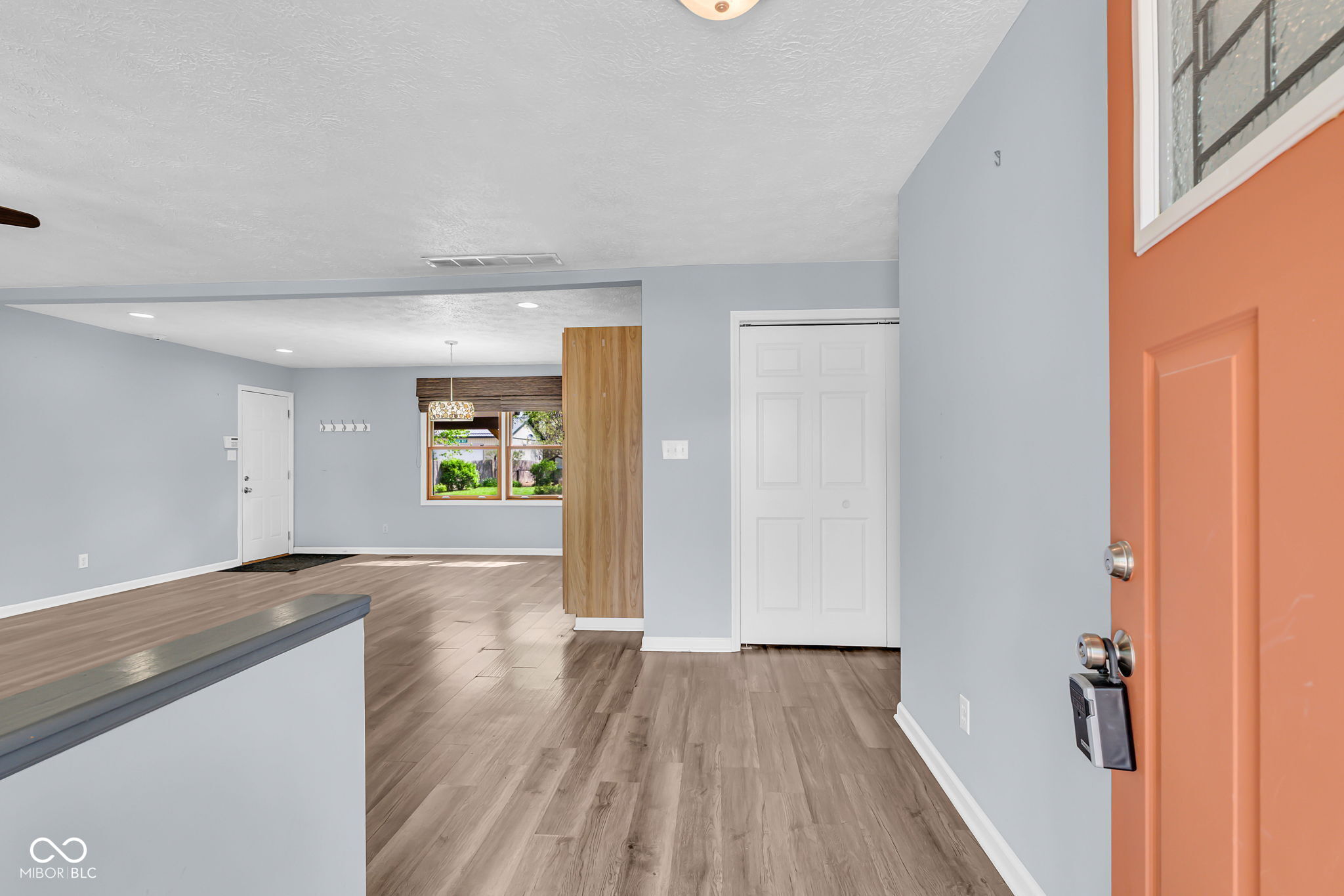 1177 N County Road 900 E