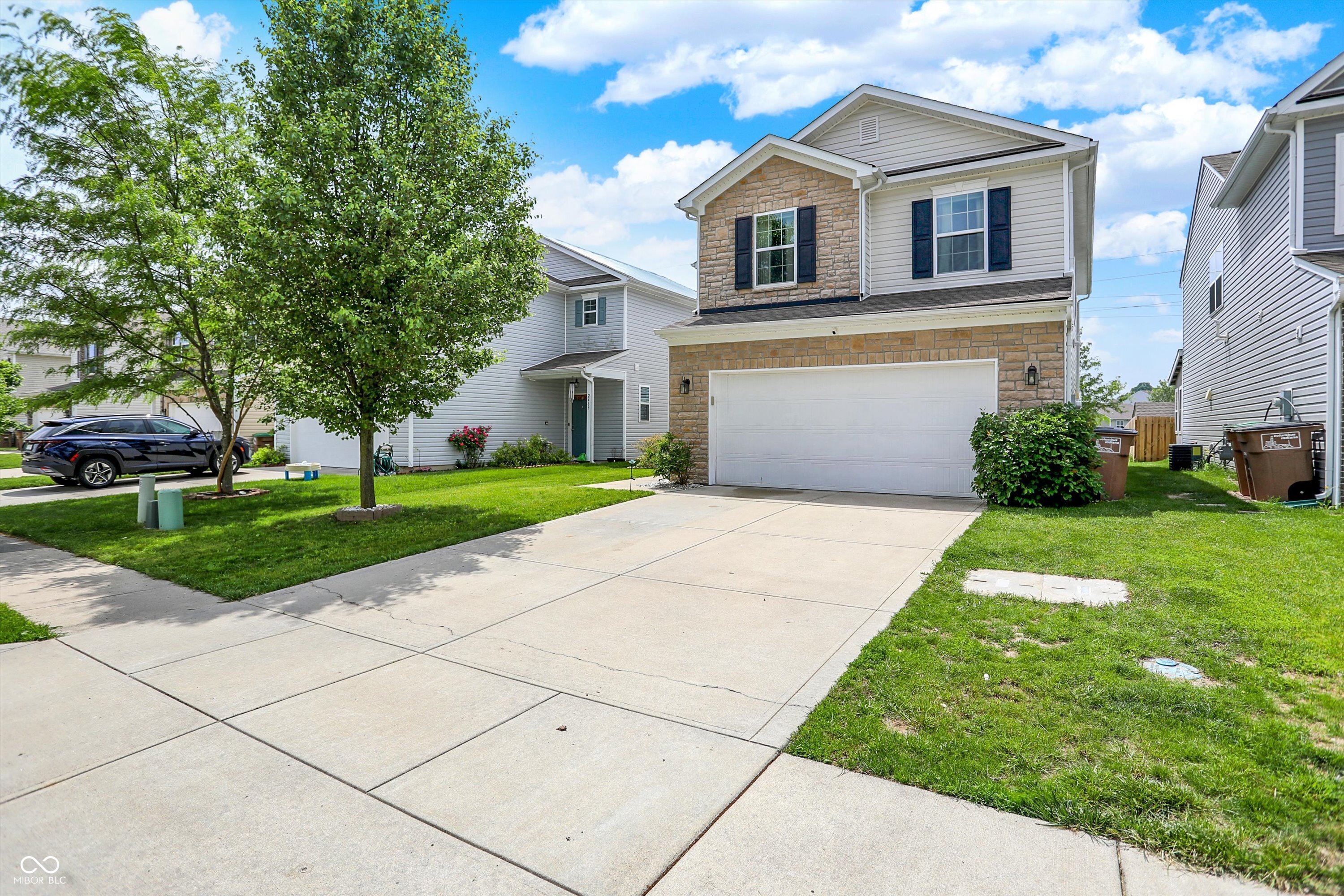 2473 Shadow Bend Drive