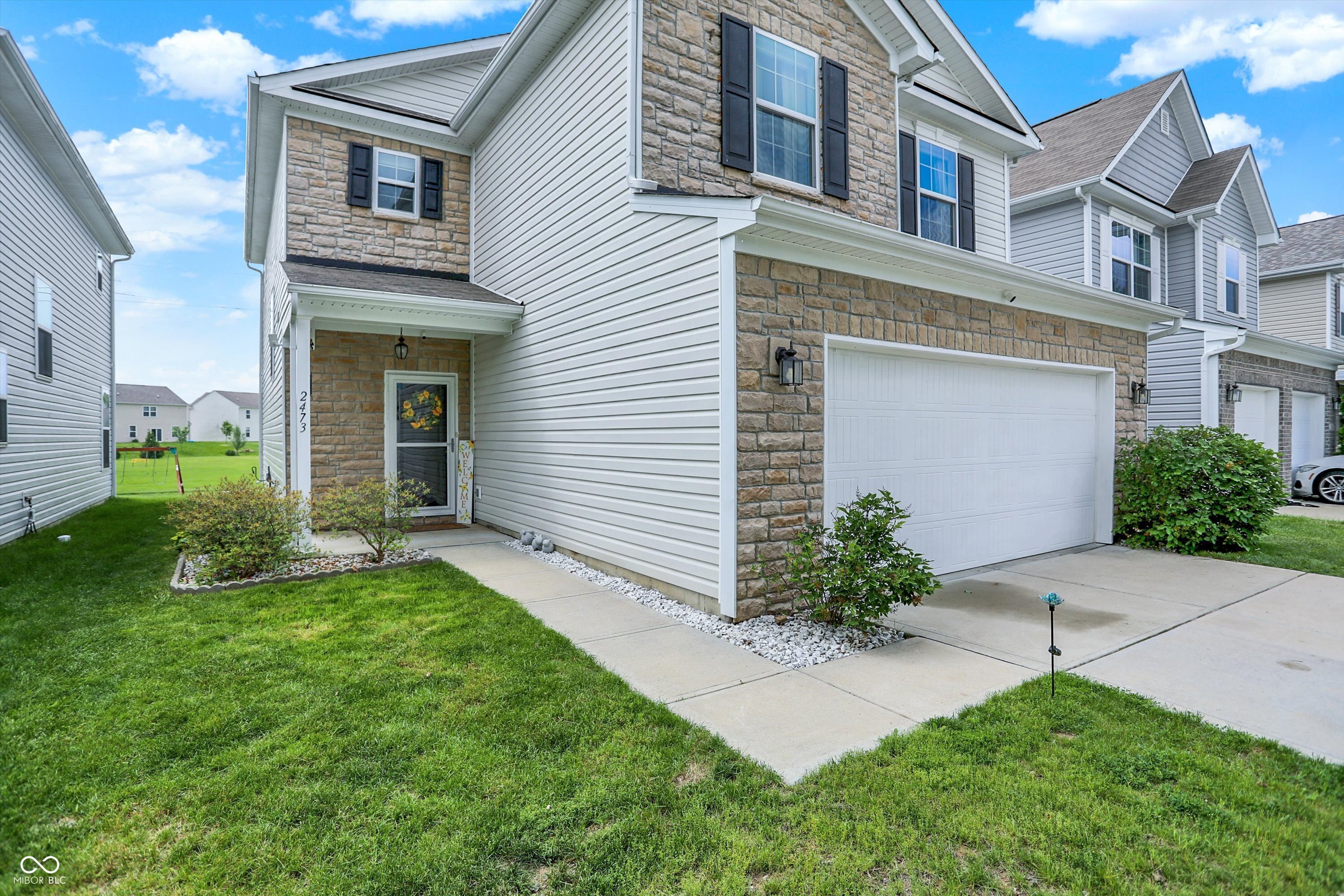 2473 Shadow Bend Drive