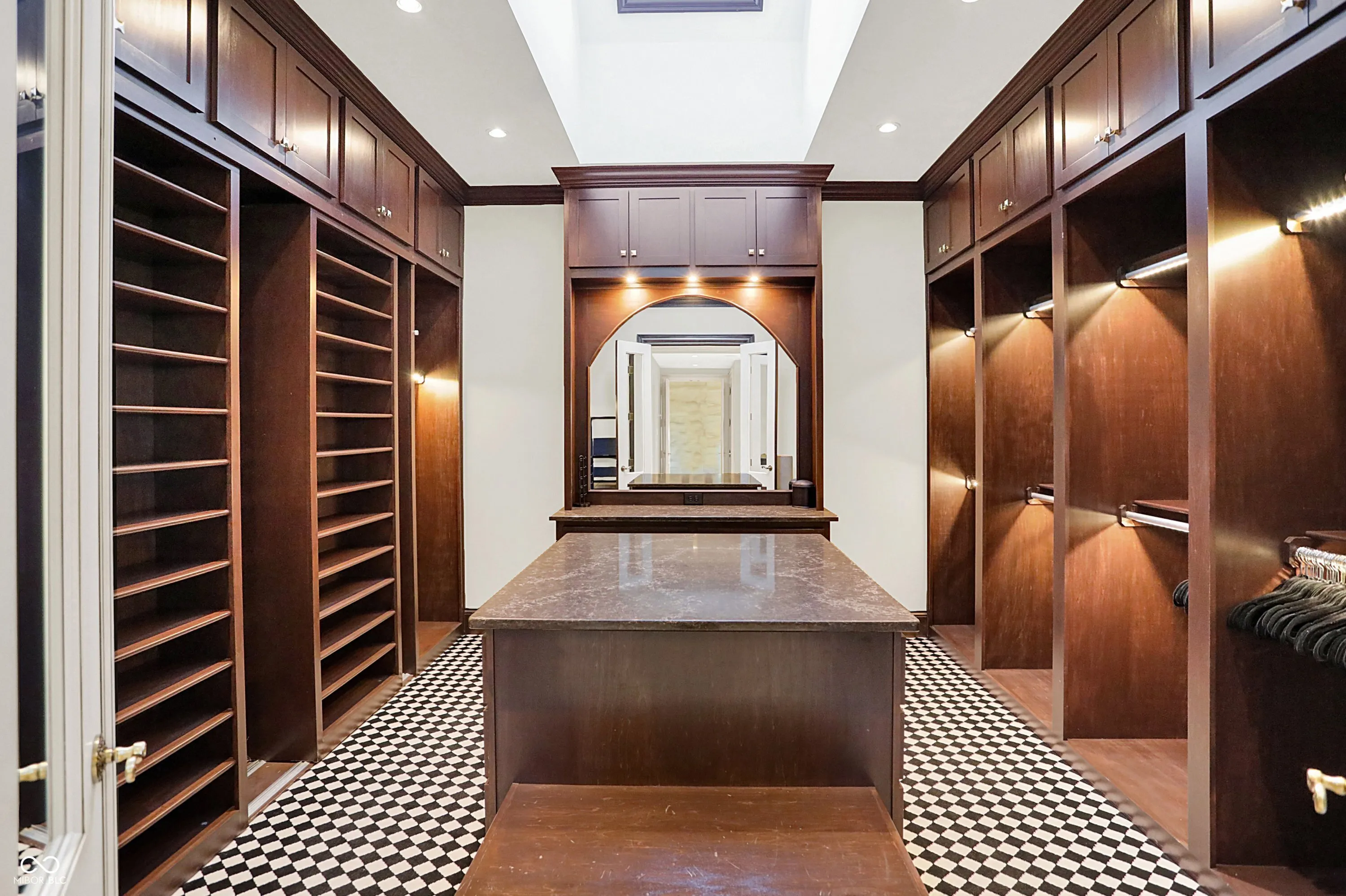 Fishers, Indiana 46037, United States, 9 Bedrooms Bedrooms, ,11 BathroomsBathrooms,Residential,Active,226936