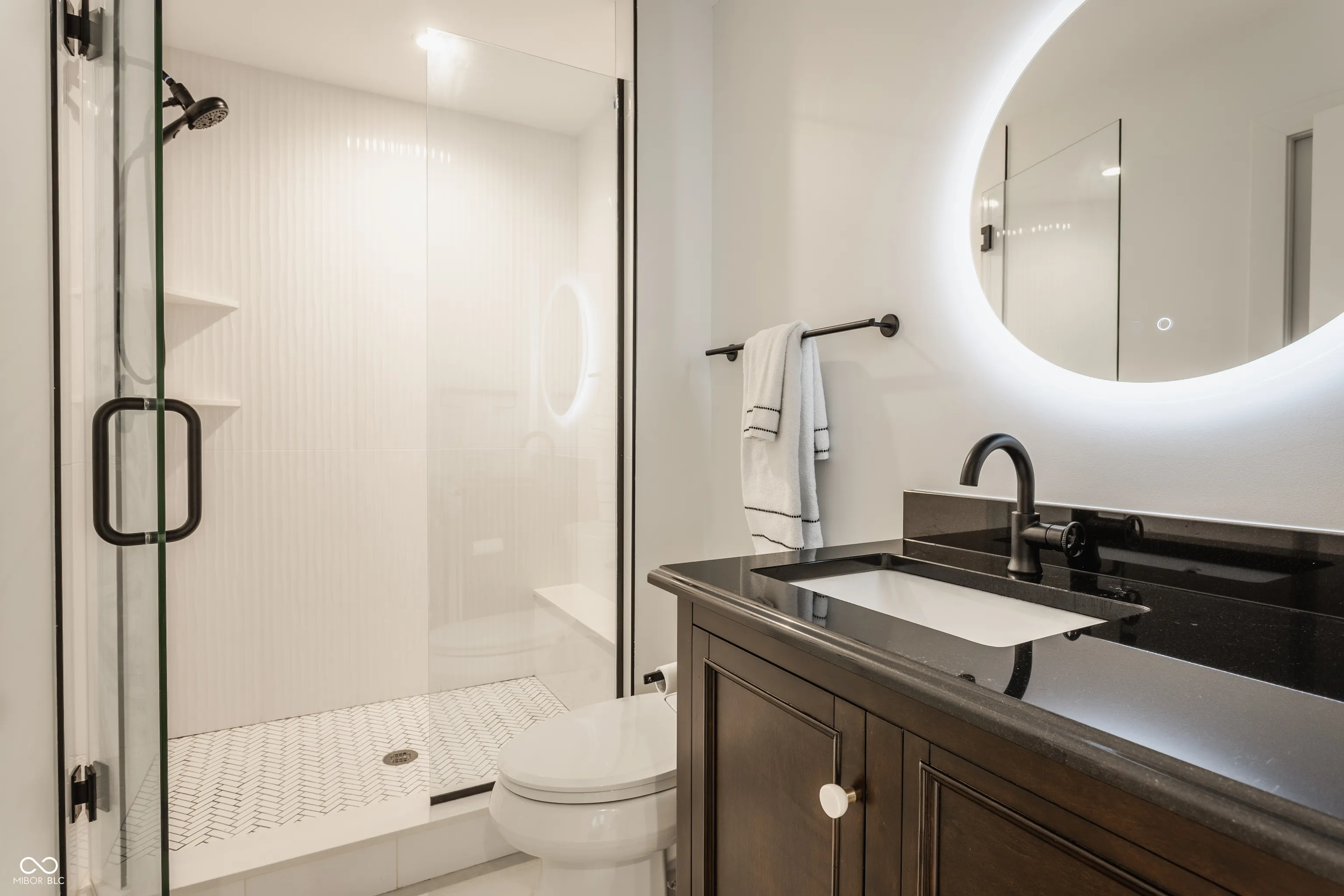 Fishers, Indiana 46037, United States, 9 Bedrooms Bedrooms, ,11 BathroomsBathrooms,Residential,Active,226936