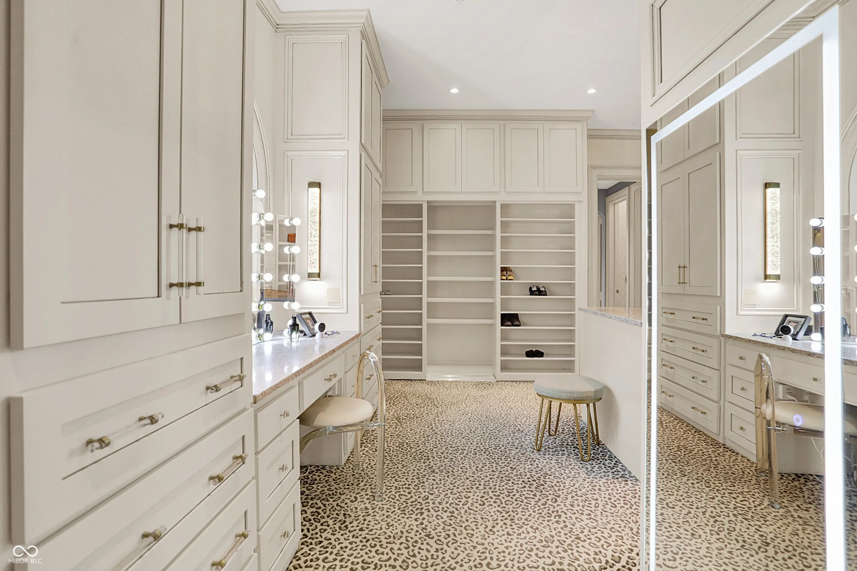 Fishers, Indiana 46037, United States, 9 Bedrooms Bedrooms, ,11 BathroomsBathrooms,Residential,Active,226936