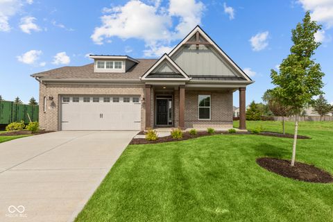 5040 Carmine Street Brownsburg IN 46112