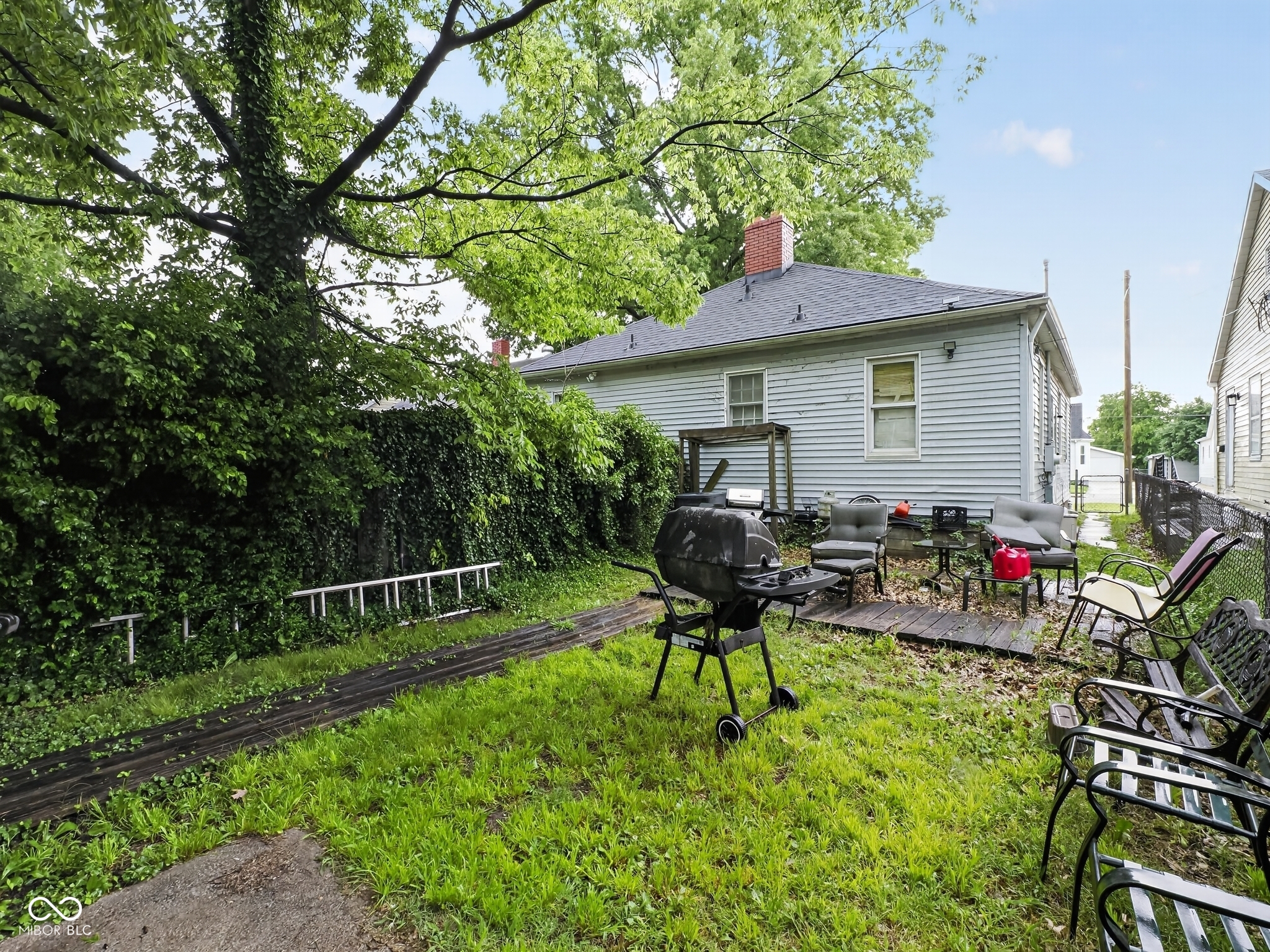924 Negley Avenue