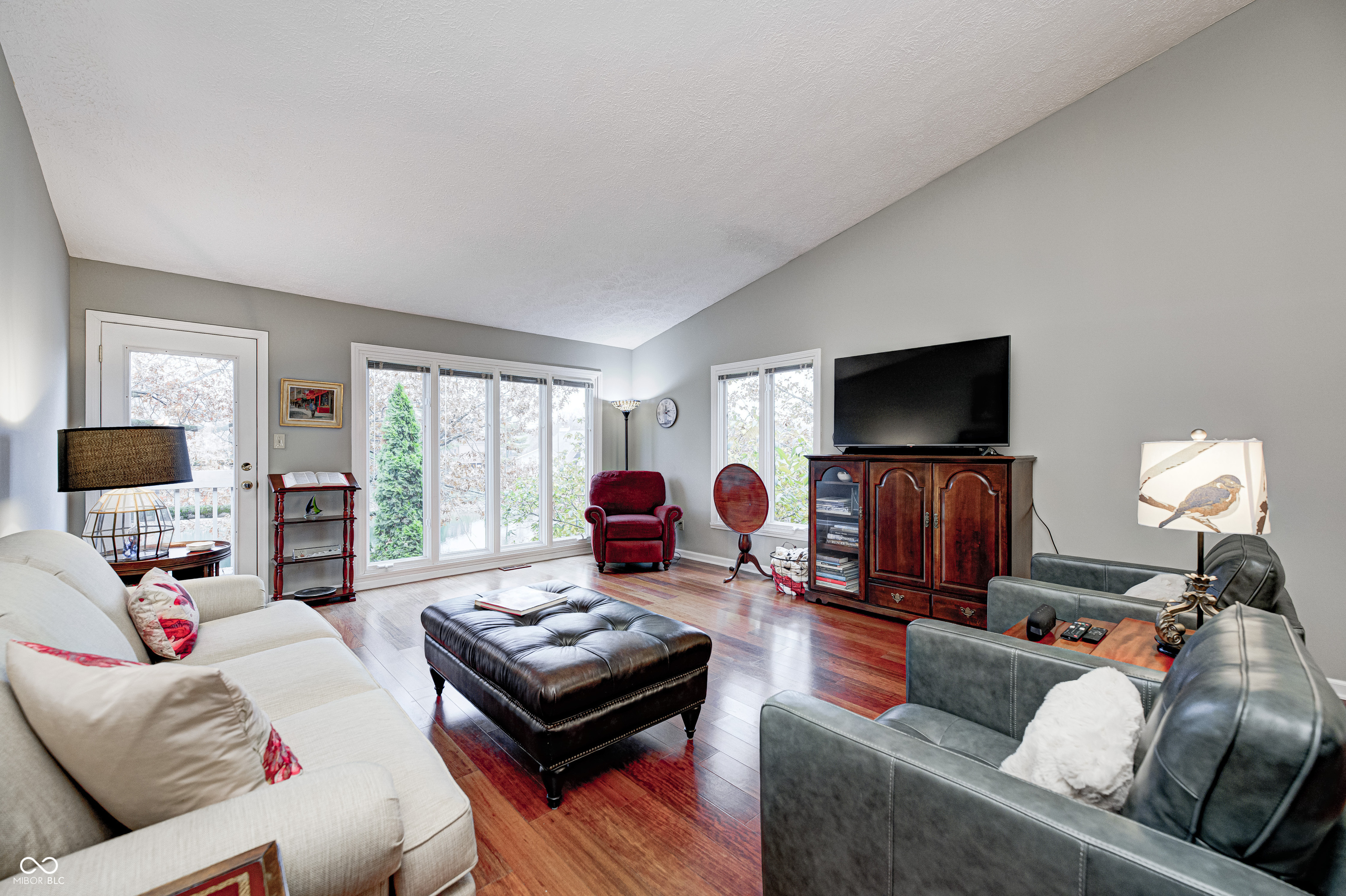 3305 Bay Point Drive